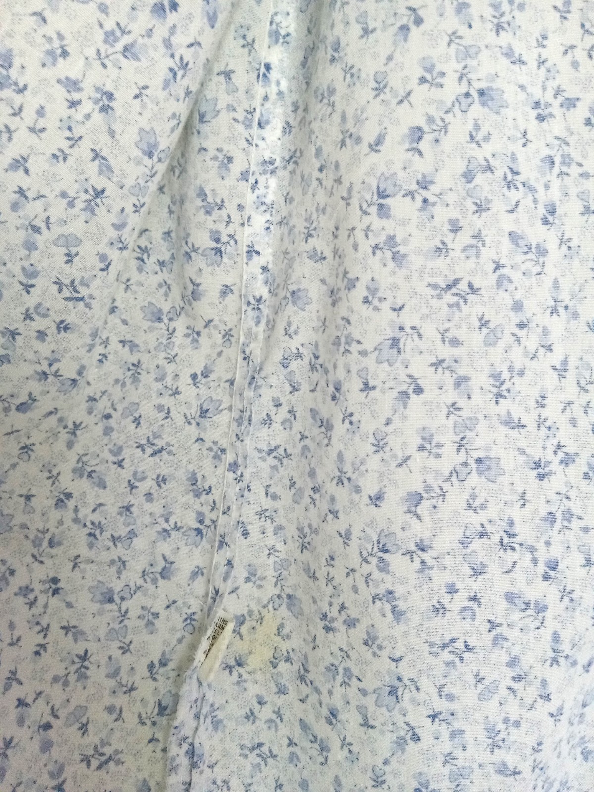 Vintage Rrrruss White Shirt Blue Floral Ditsy Pattern Vertical Pleating