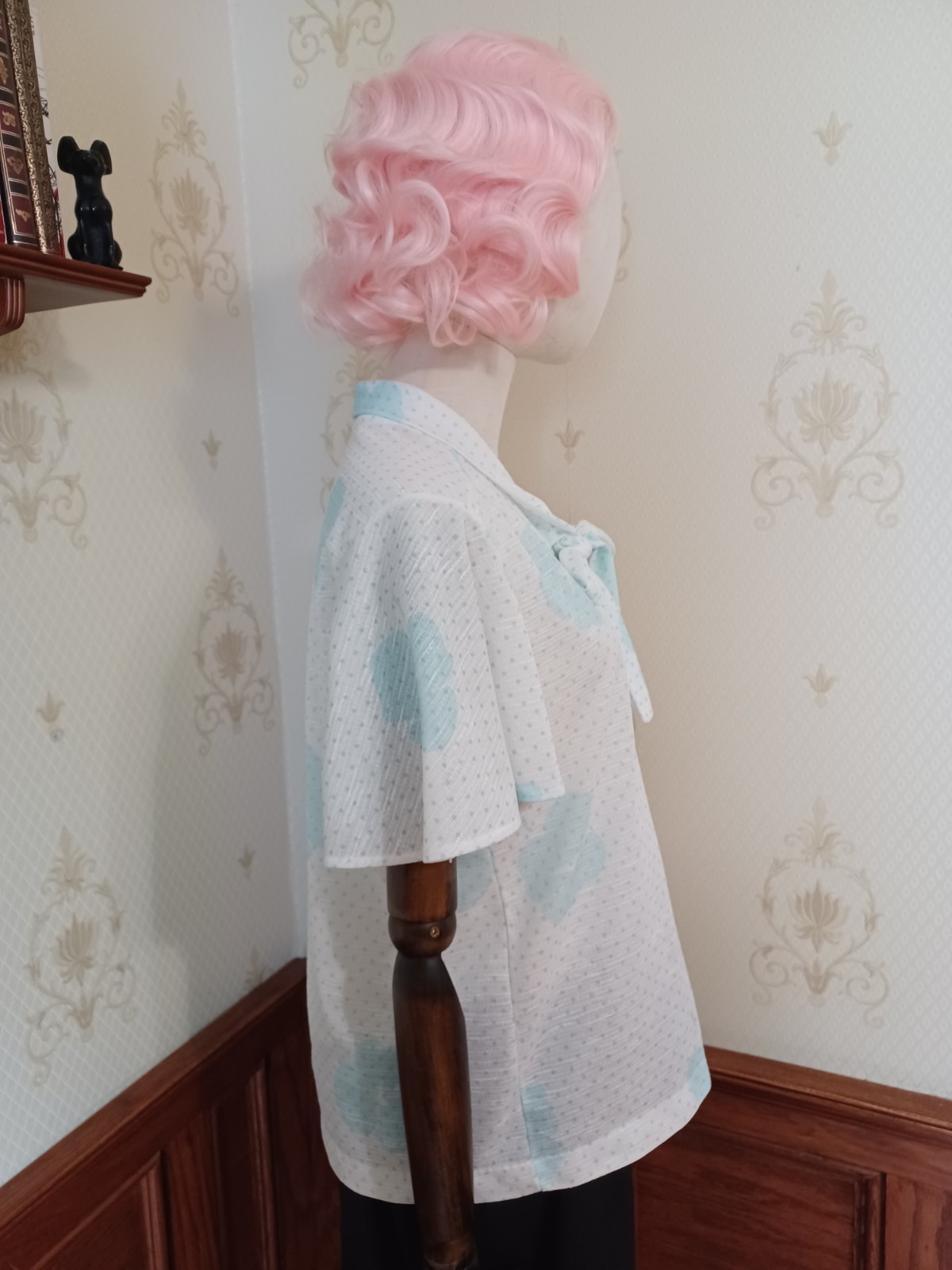 Vintage 1970s/80s Fire Islander Pastel Aqua Polka-dot Pussybow Secretary Blouse