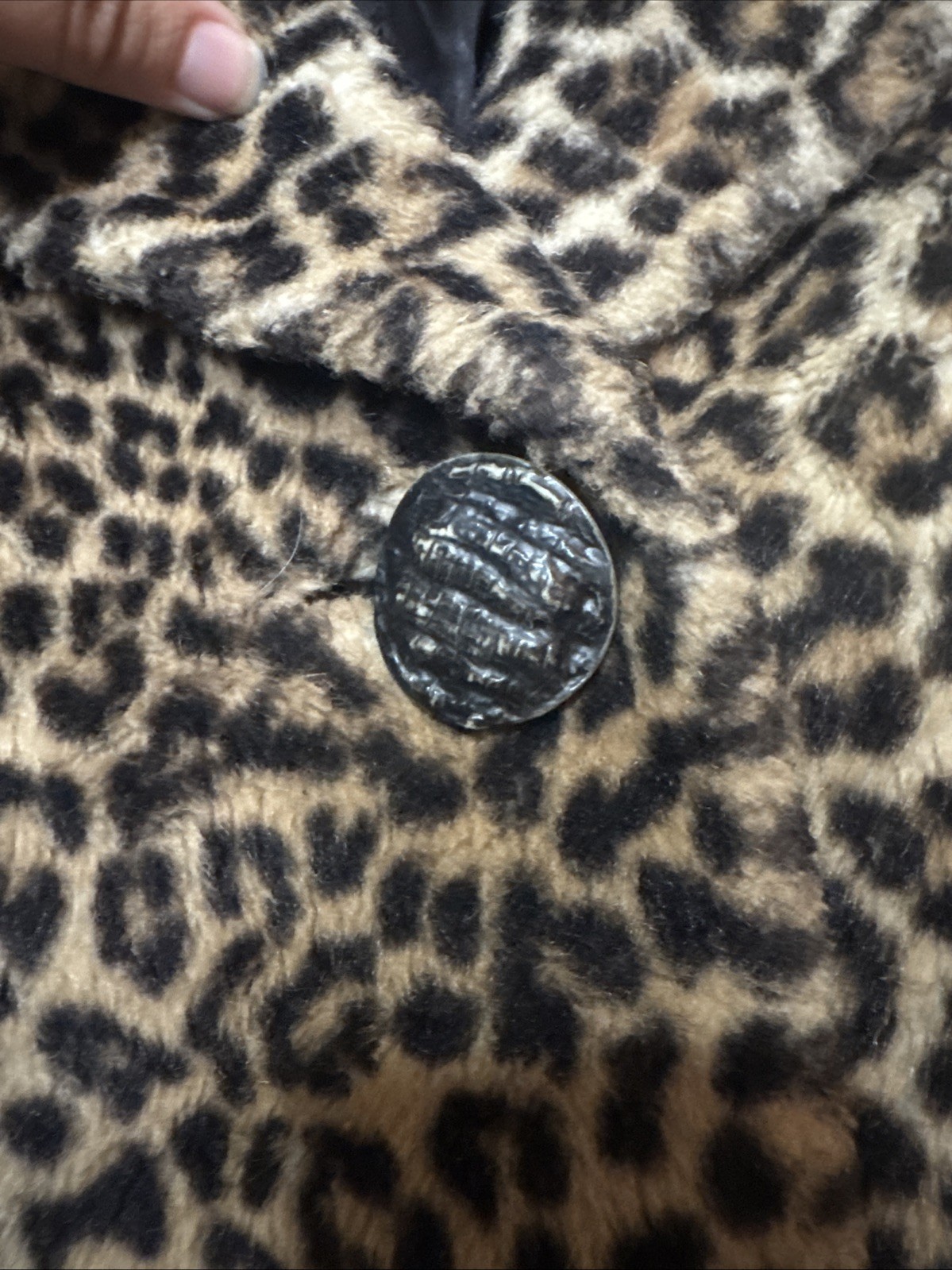 Vintage 60s Simba Princeton Fabric By Sportowne Cheetah Print Bakelite? Buttons