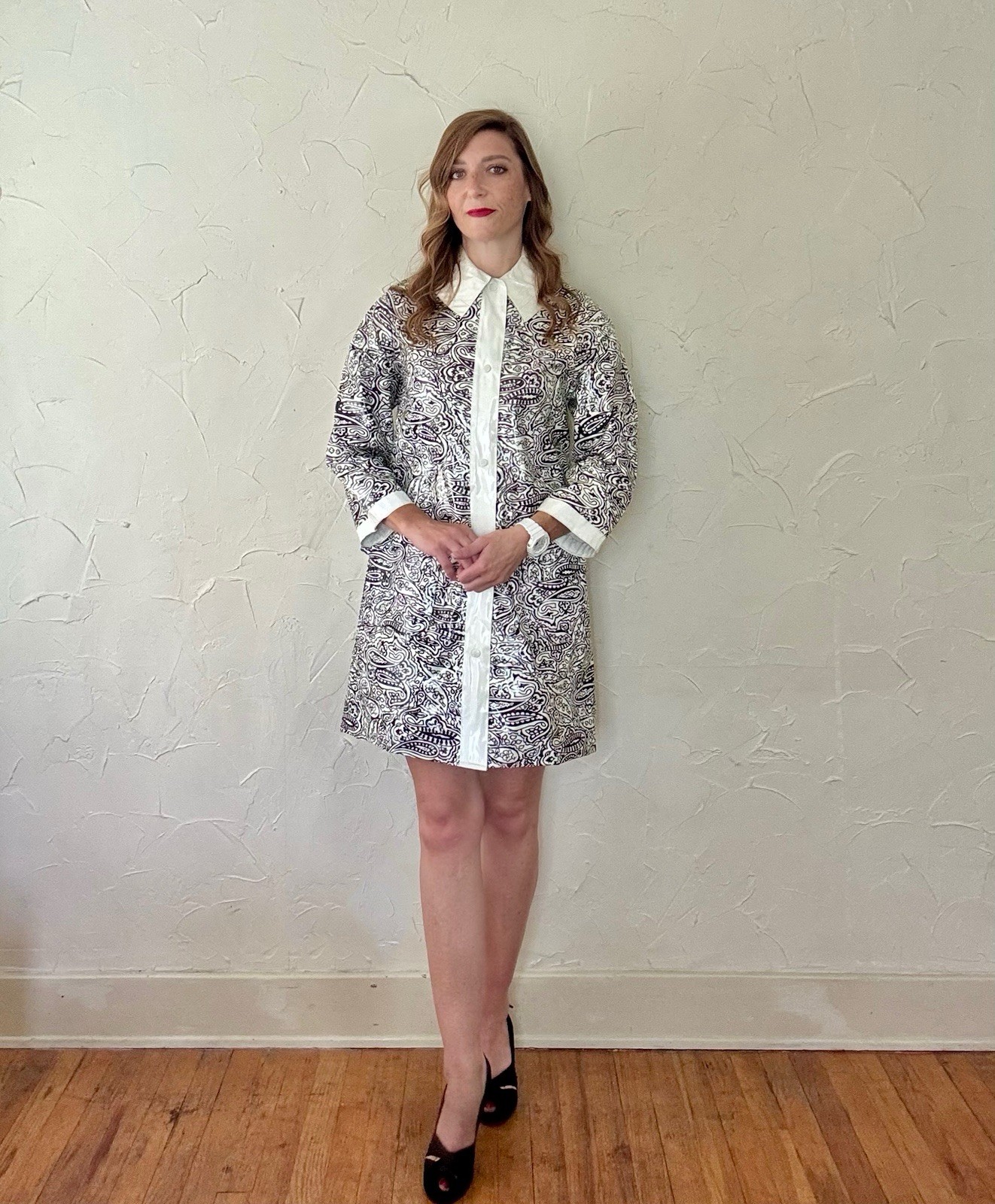 Vtg 1960s Mod Black White Paisley Vinyl PVC Raincoat Coat Space Age Aqua Queen