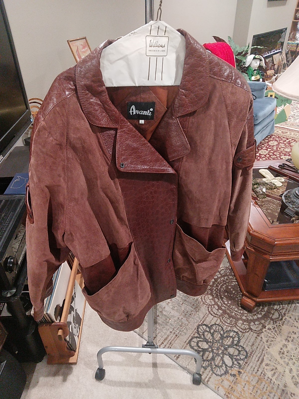 Avanti Genuine Pig Suede Brown BTN Down Jacket Size L Vintage Original Amazing!