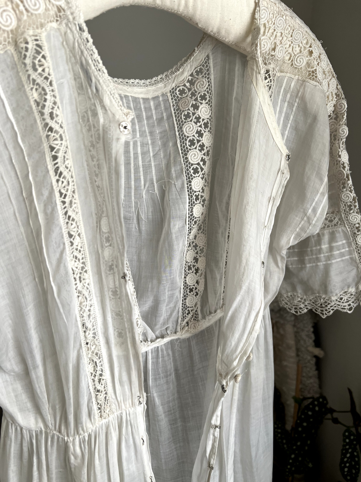 Antique Edwardian Irish Lace Pintucking Cotton Lawn Lingerie Tea Summer Dress