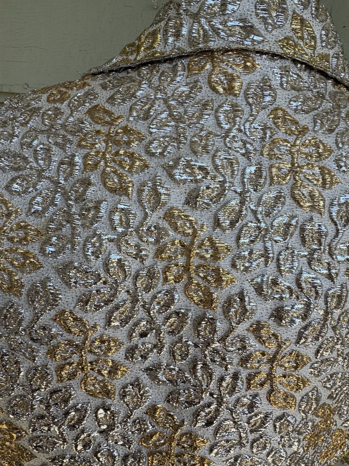 Vintage 60s Gold Silver Lamé Jaquard Evening Bolero Jacket S/M Open Front