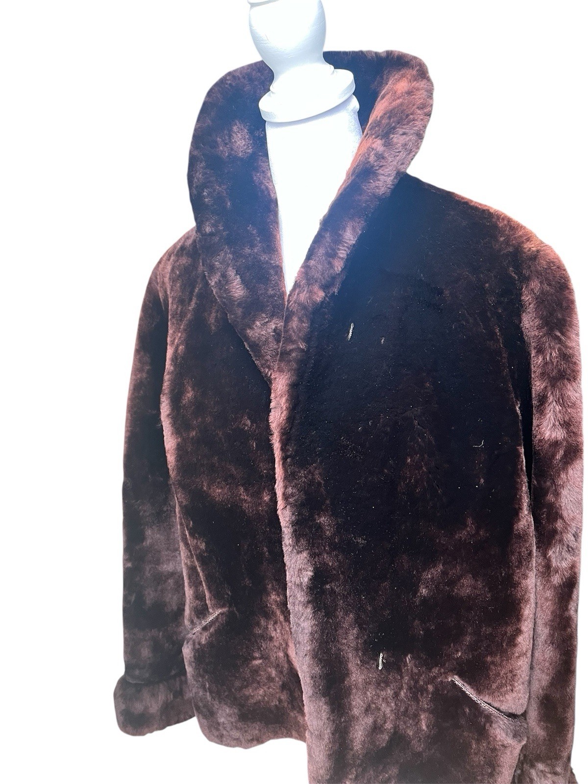 One of a kind Frank R. Gelleff Brown genuine fur