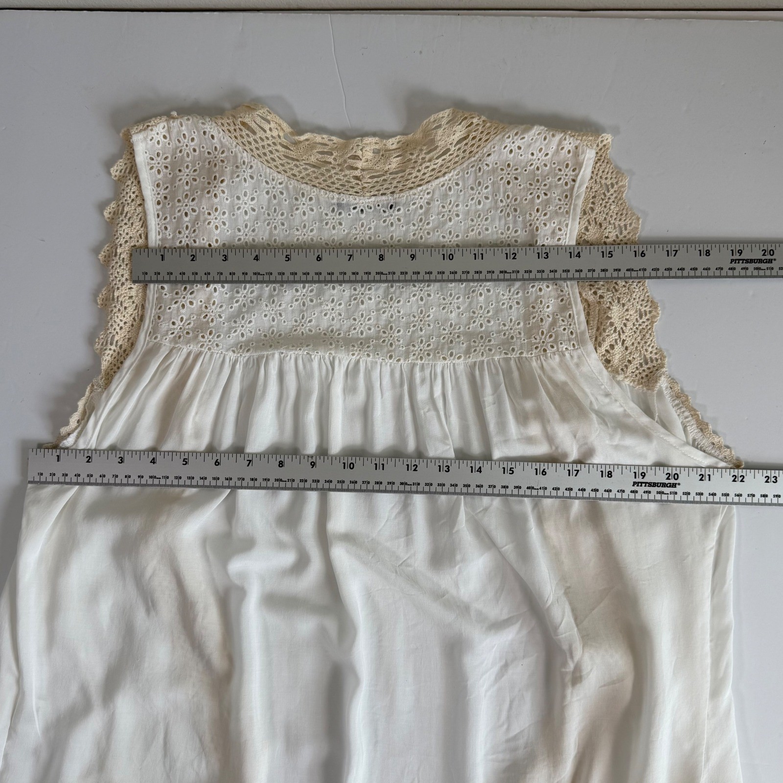 Vintage Boho Cottagecore Crochet Lace Sleeveless Vest L Ivory Cream USA Prairie