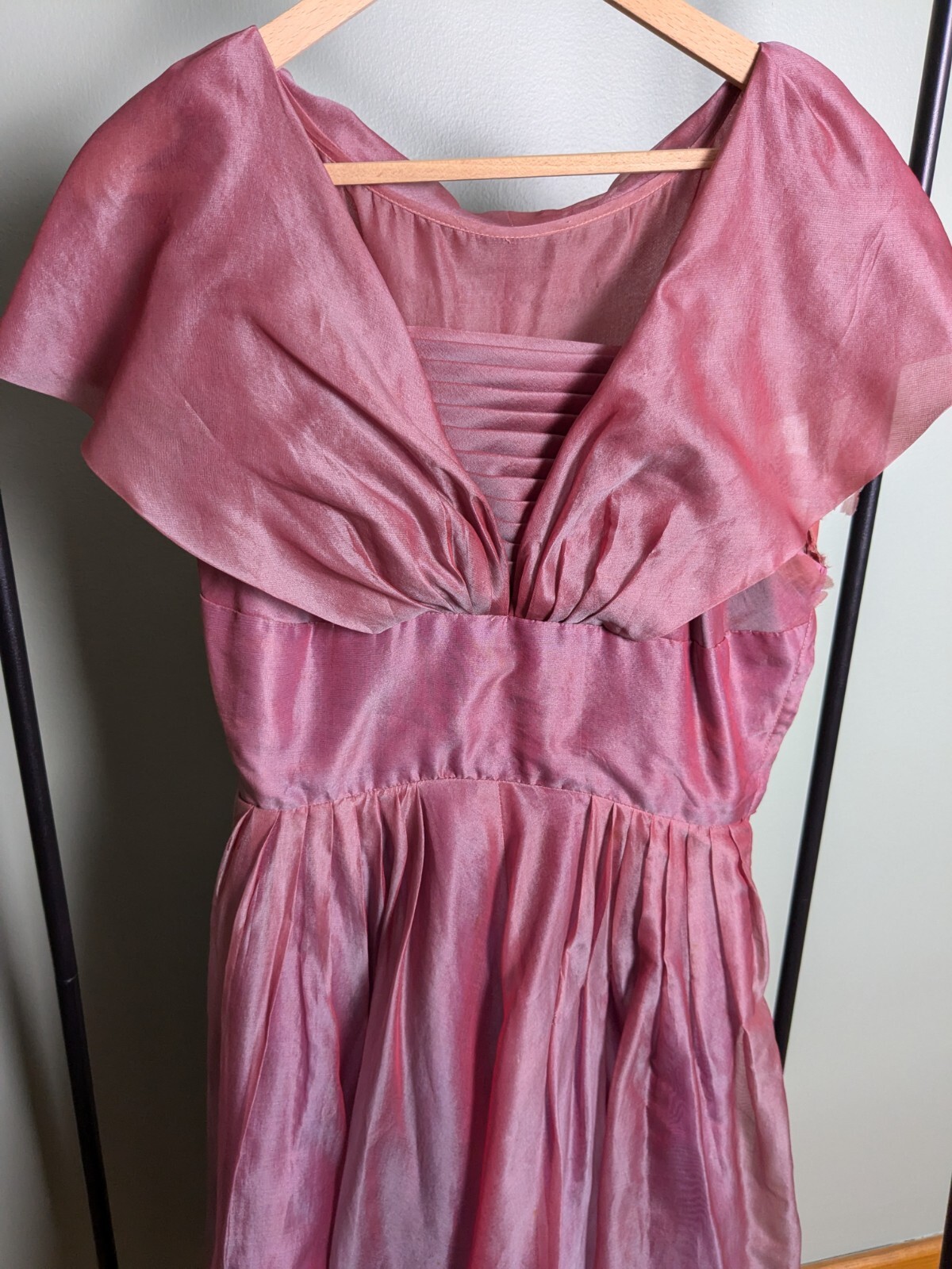 As Is Wounded Vintage Red Metallic Color Shift Formal Dress