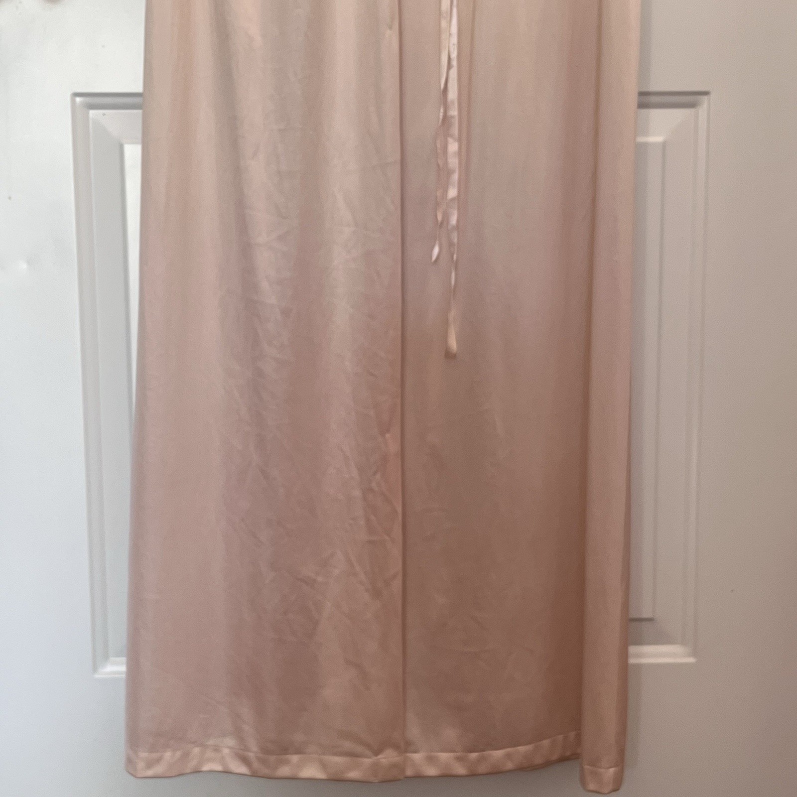Jolie Two VTG Nylon Robe Sheer Pleated Chiffon Capelet Dressing Gown Beige Small