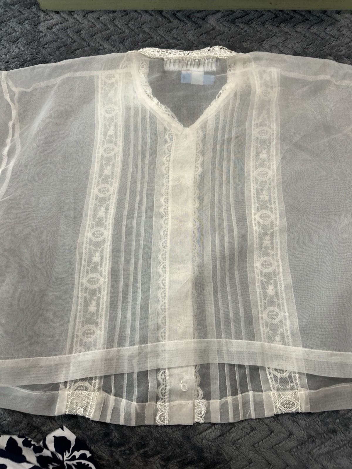 Karen Alexander Vintage Size 8 Sheer Shirt