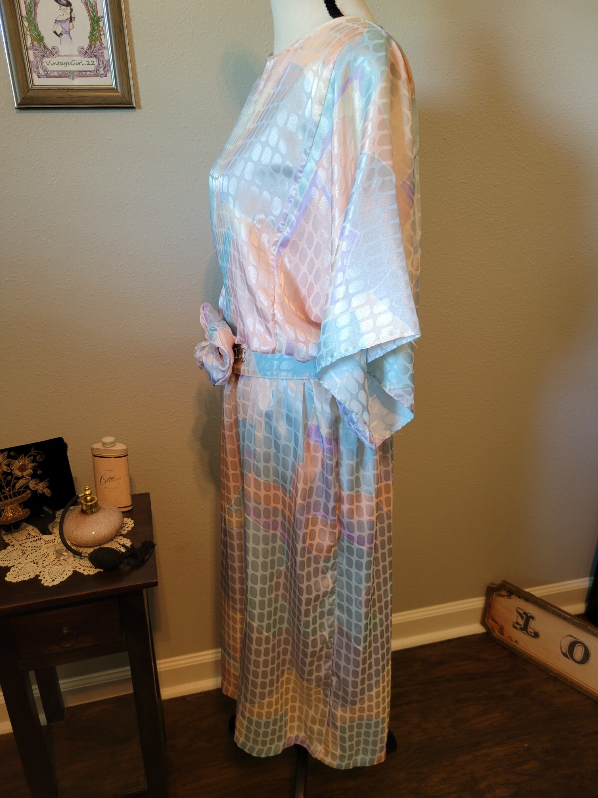80s Vintage Pastel Satin Geo Print Tea Dress Half Sleeve, Belt, Size 10/12