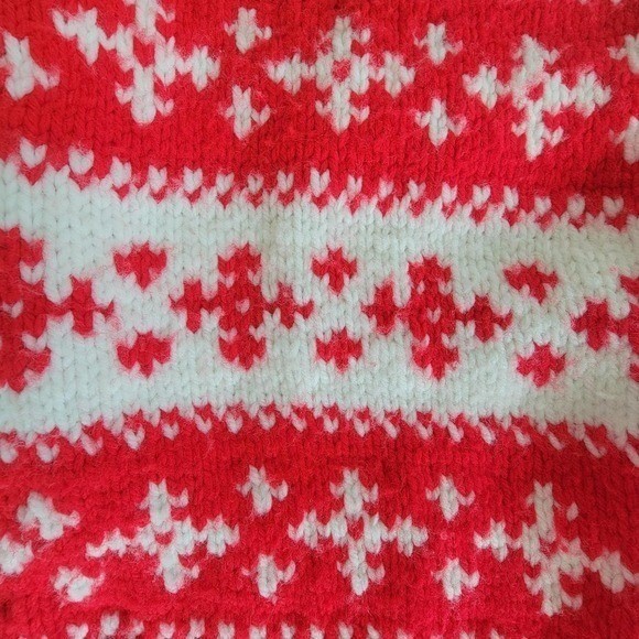 Vintage Nordic wool cottage core grandma sweater red handmade Sz S