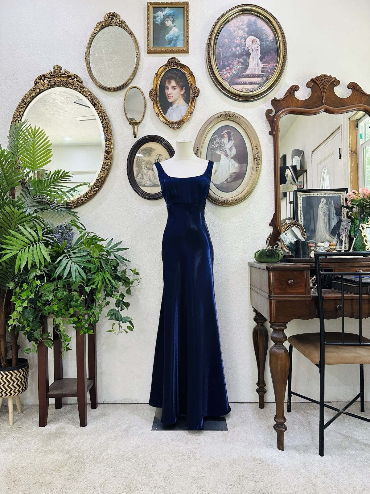 Vintage Alex Evenings Iridescent Electric Blue Purple Bias Cut Maxi Gown