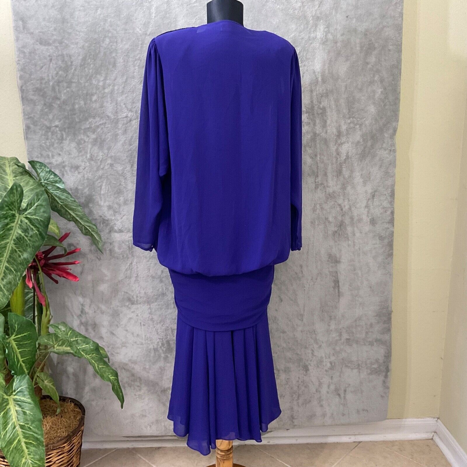 Casadei 1980s Double Layered Formal Dress M/L Purple beaded shoulders Art Deco