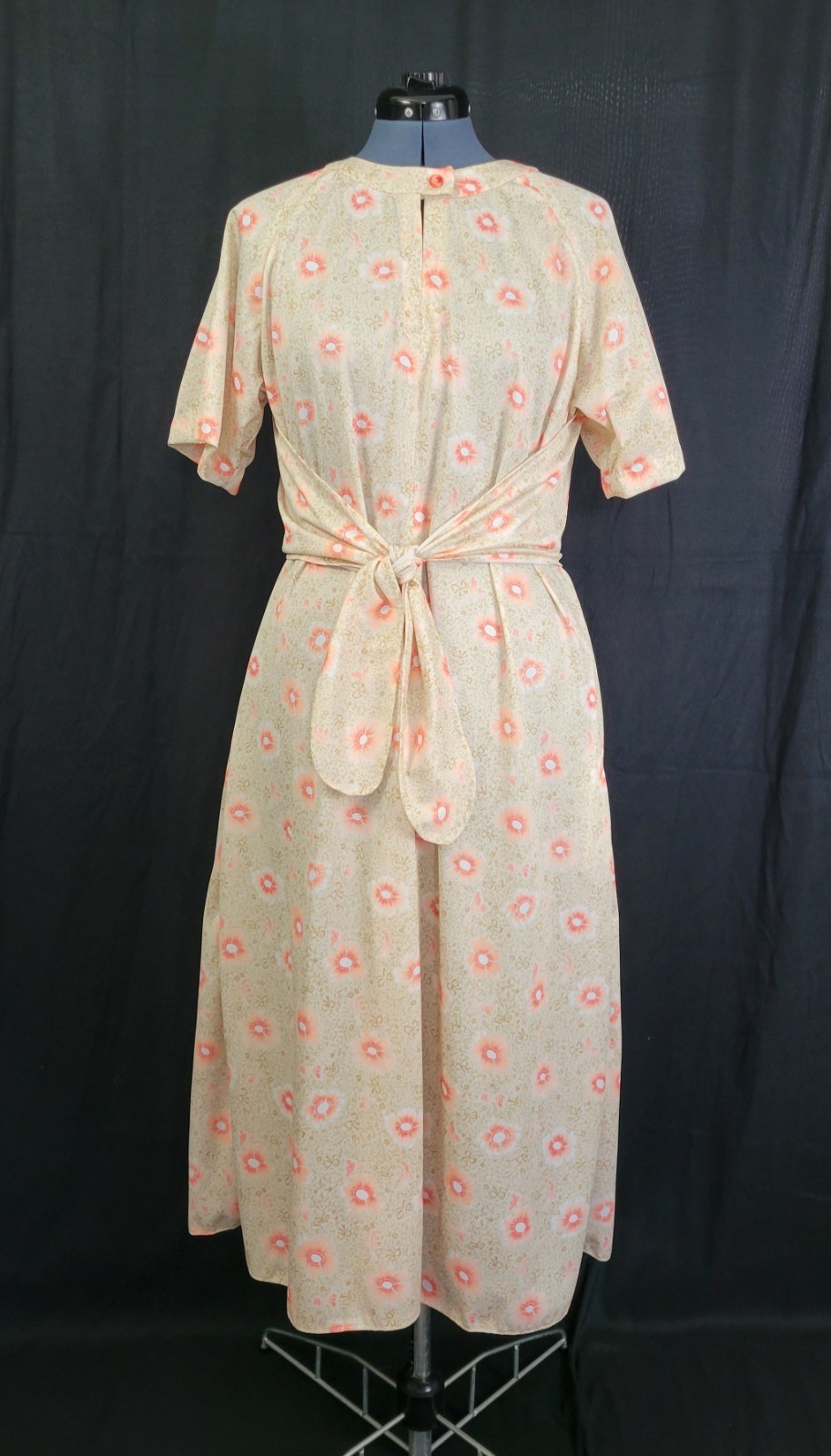 Vintage Cream/Gold/Coral Floral Dress w Wrap Around Overblouse Size XL?