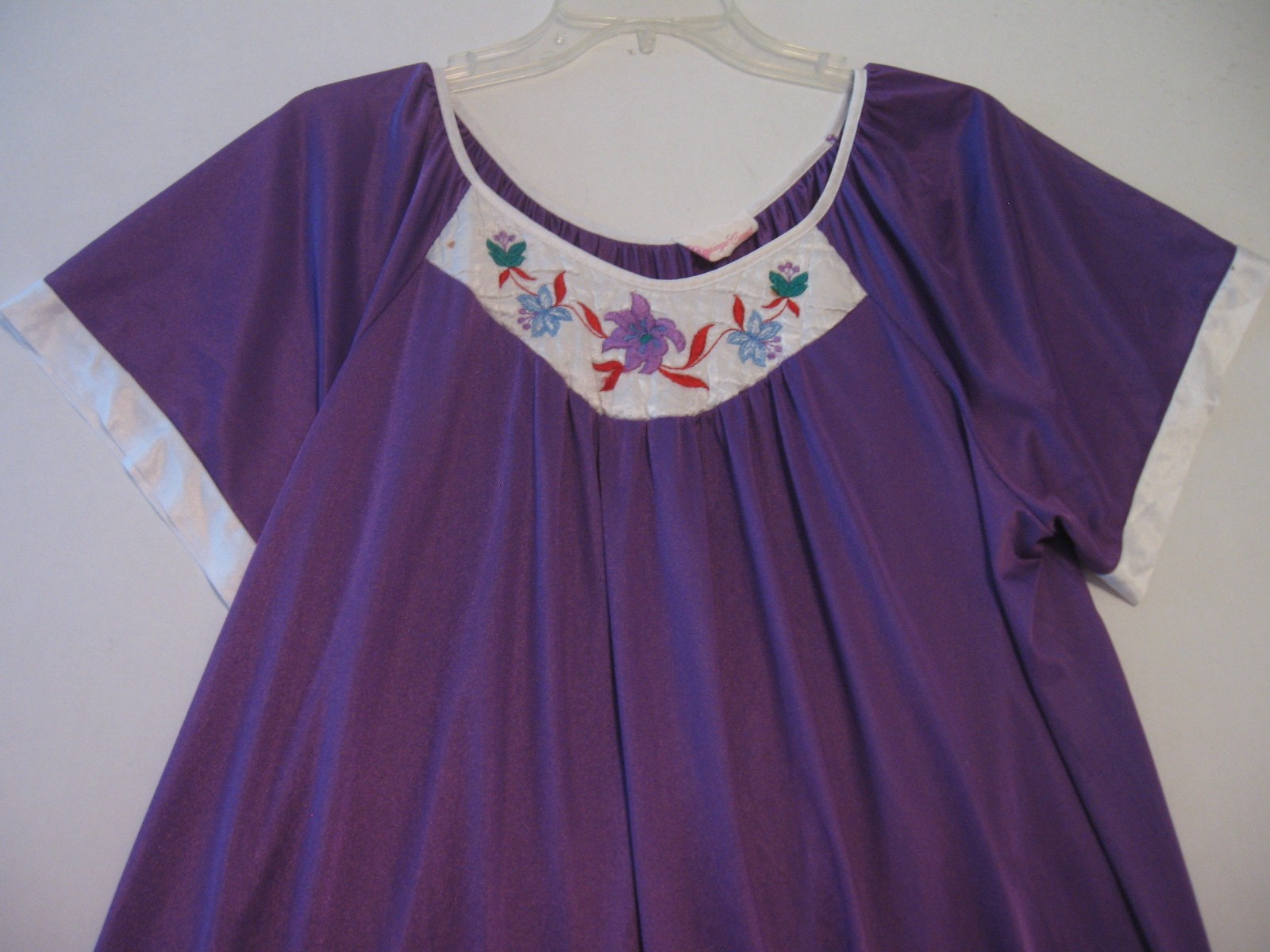 Vintage Sears Carriage Court PURPLE Silky Tricot Nightgown Embroidered One Size