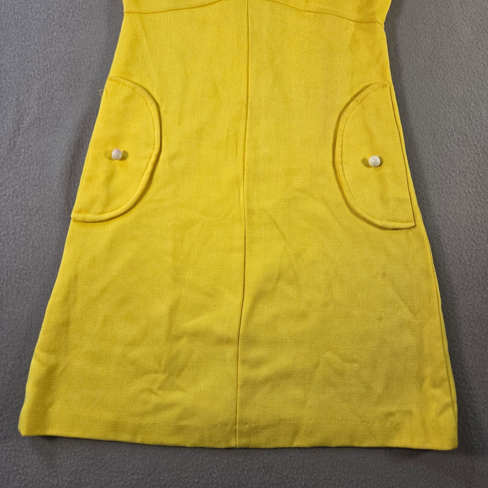 Vintage 60s Dress Womens Small Yellow Mini Peter Pan Mod Shift Sleeveless