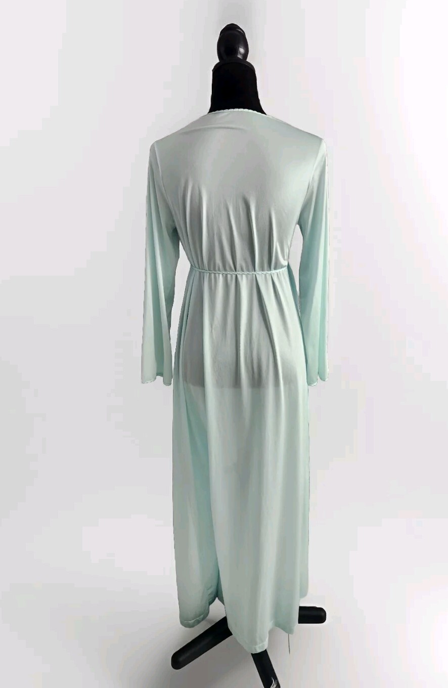 1960s Vintage Gilead 3996 Light Mint Nylon Lace Wrap Robe Size Small