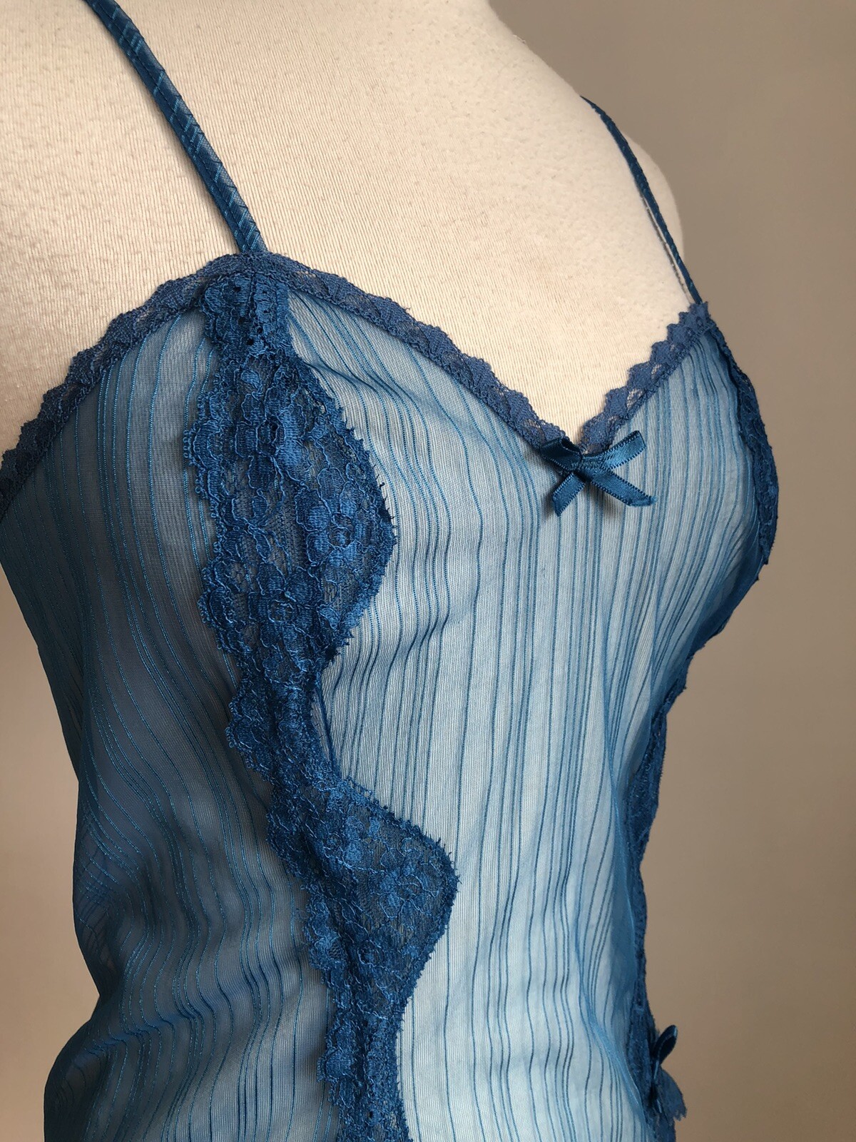 STUNNING VTG BLUSH Blue Chiffon Nylon & Lace Teddy Romper Lingerie SZ M