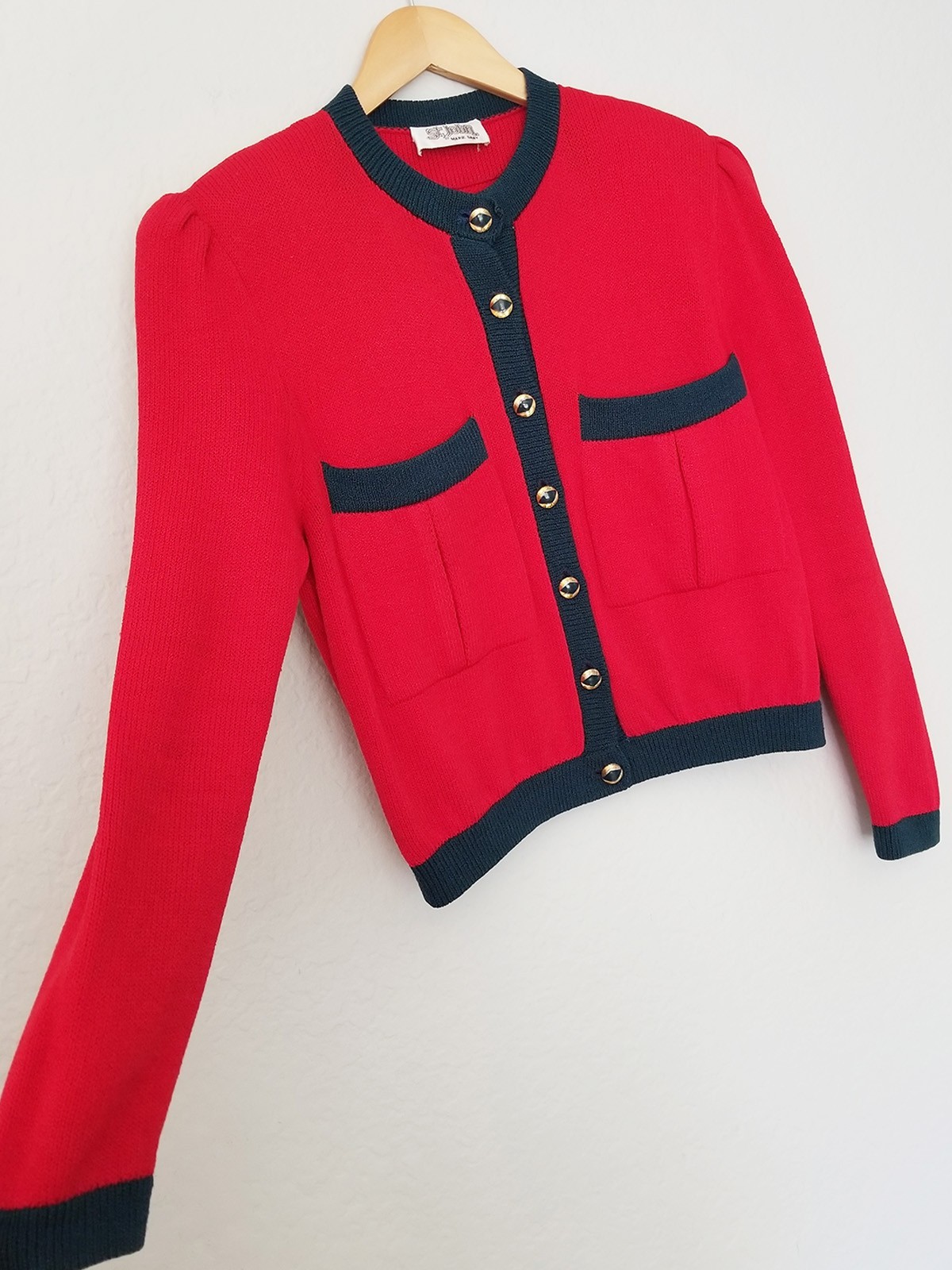 St. John Mary Gray Vintage Red Blue Button Up Cardigan Crop Santana Knit Size 10