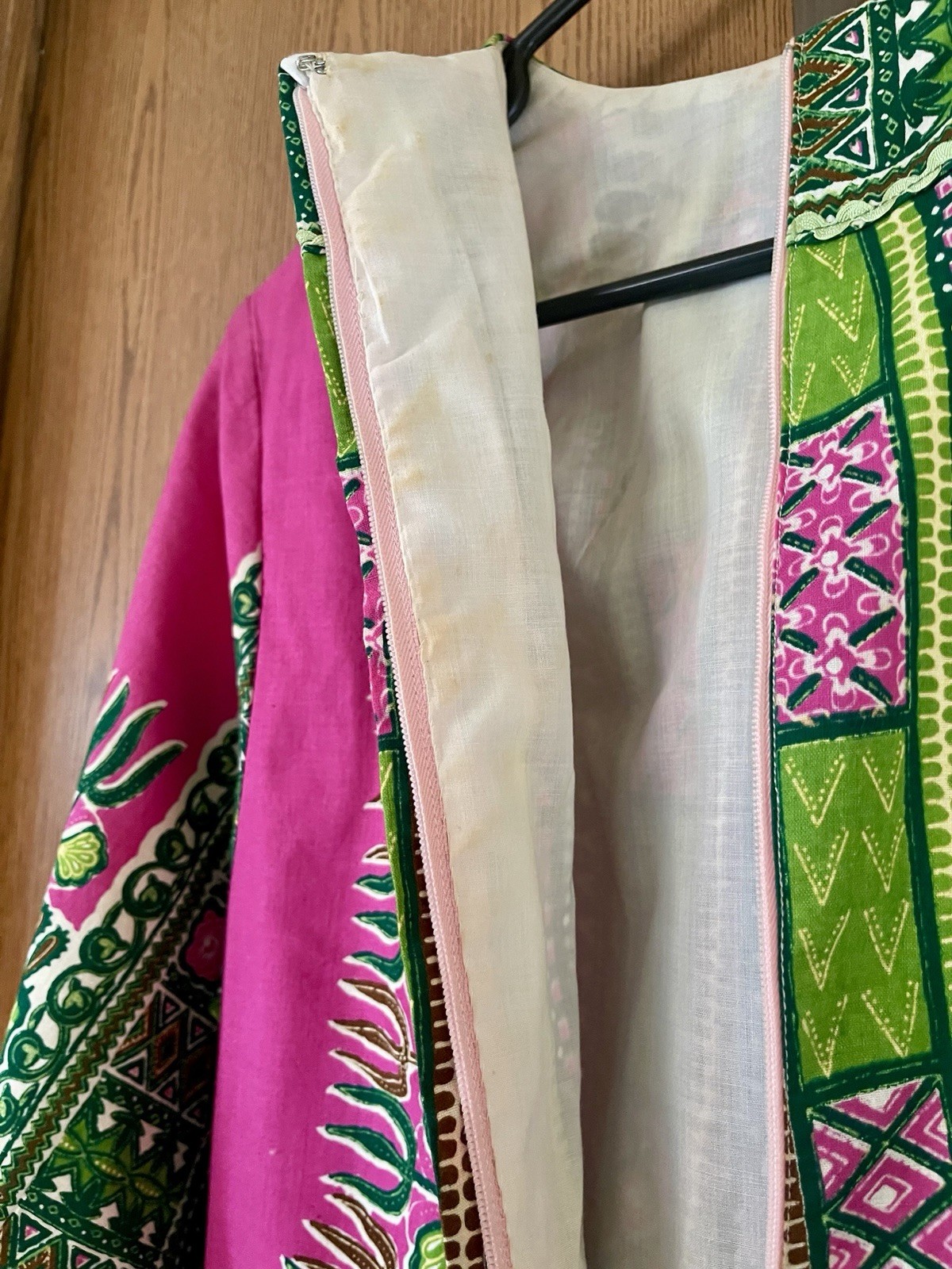 1960s Kenyan Psychedelic Maxi Dress – Size 10 – Shangri‑La Boutique