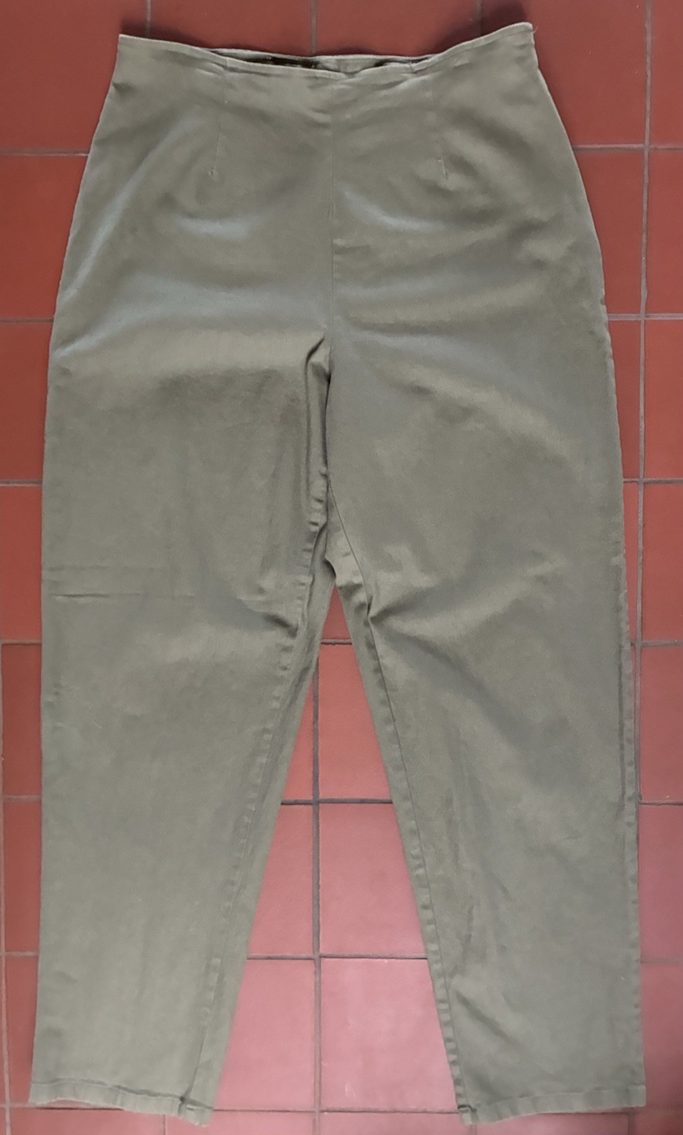 Vintage 90s Rafaella Women’s Petite High Rise Olive Khaki Side Zip Ankle Pants