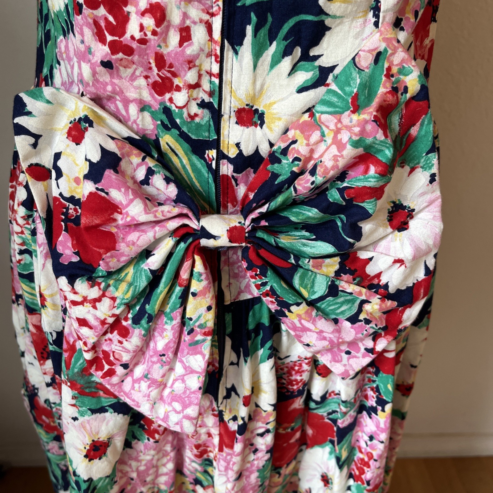 Vintage Country Romance Dress Size 6/8 Floral Prairie Cottage Core 80s USA