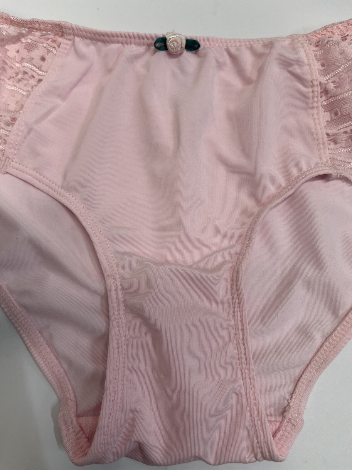 Vintage Delicates Satin Pink Low Lace Accent Waist Bikini Panty M/6 Silky Soft