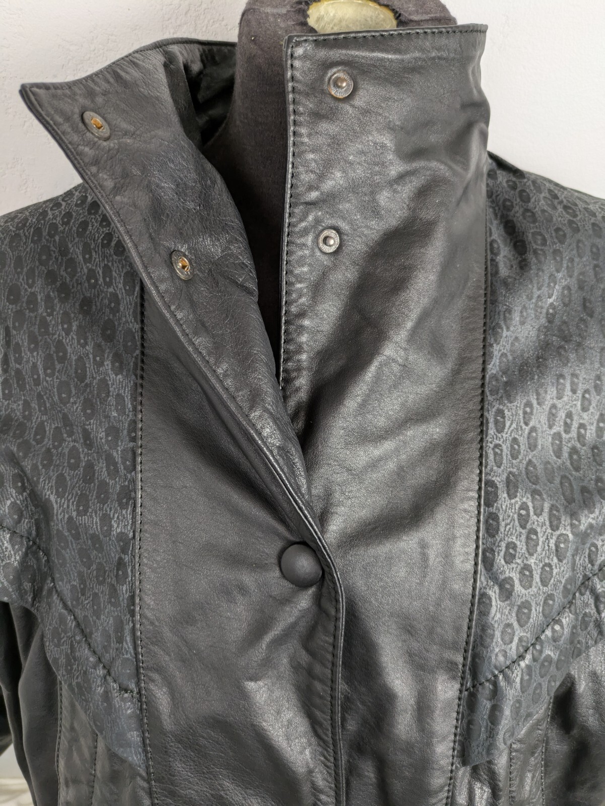 Womens Leather Leopard Print Black 80’s Jacket Size Med Bomber Biker Rocker