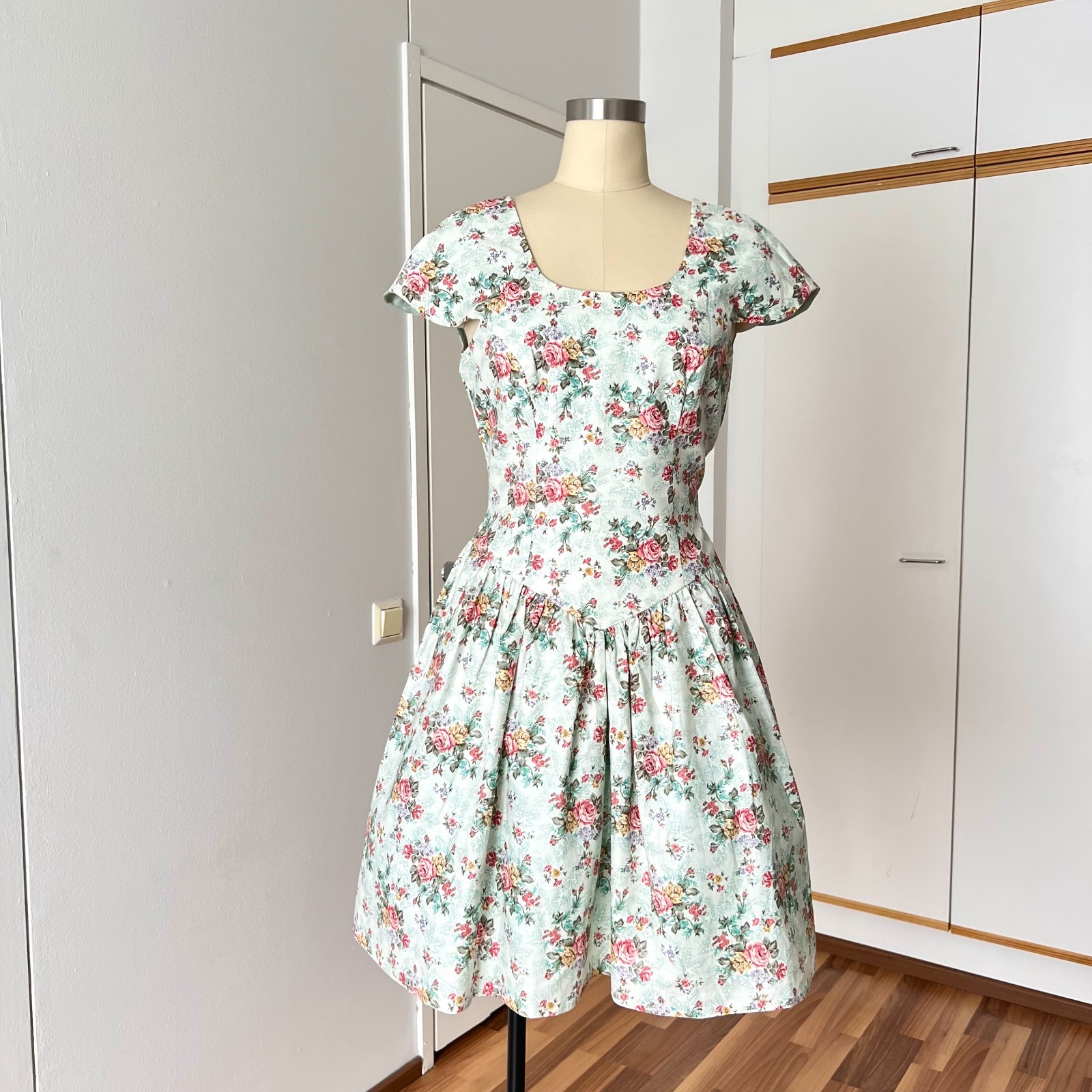 Vintage Floral Two Piece Dress & Bolero Set Puff Sleeves Tea Length Cottagecore