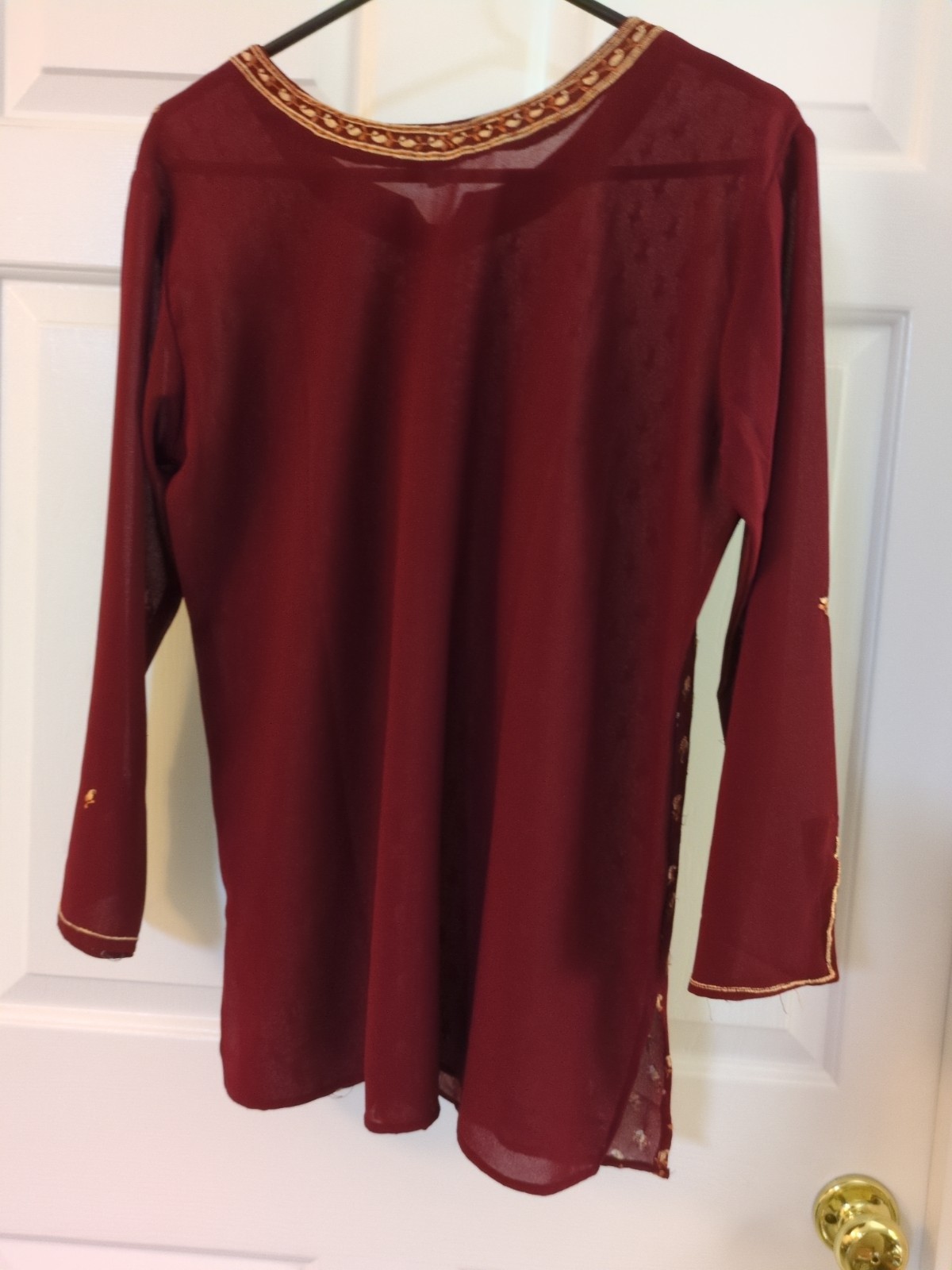 Homeindia Maroon Tunic W/Embroidered Paisley Motif & Neckline sz (see notes)