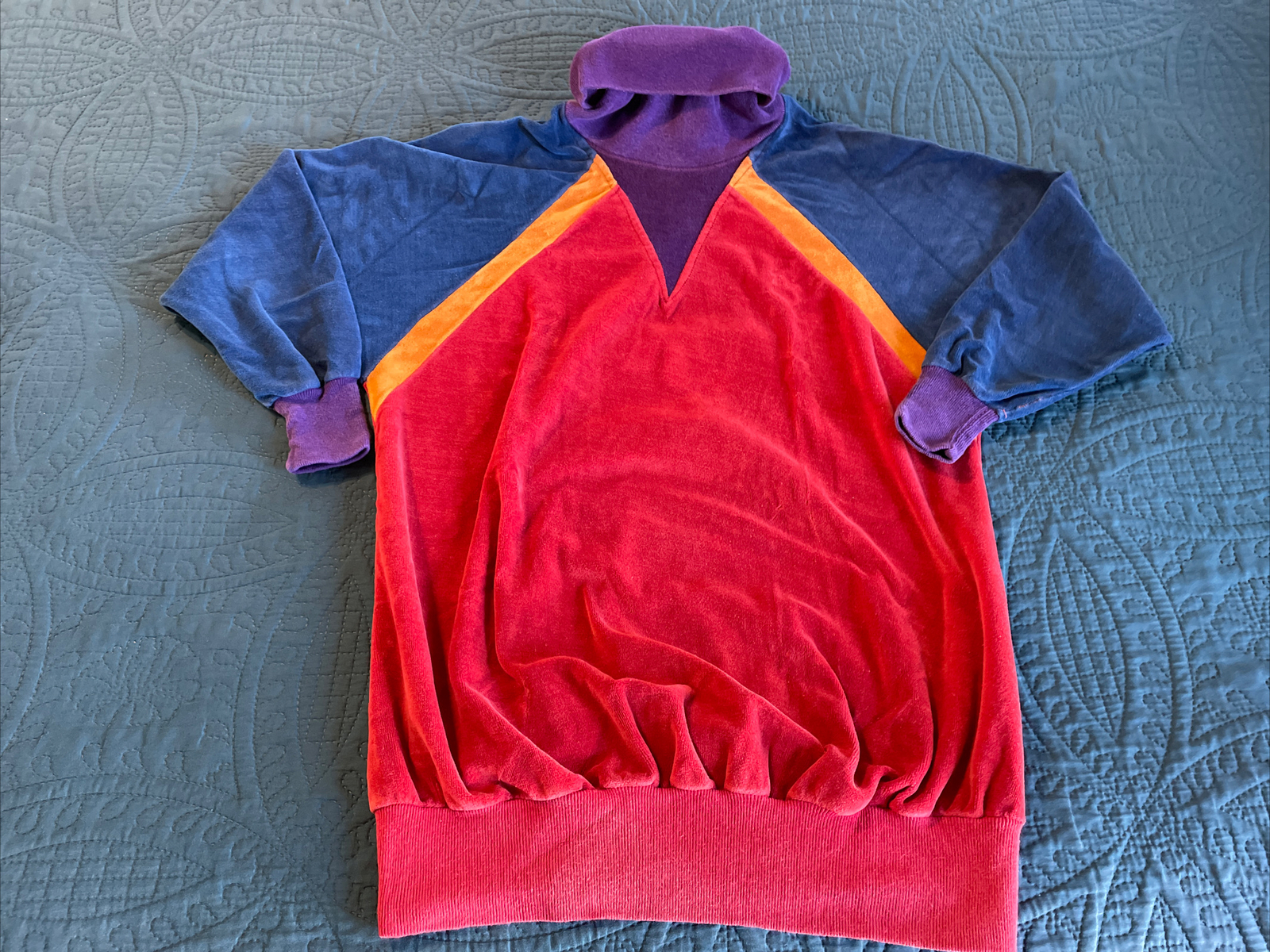 Hippie 80’s Woman’s Velour Tunic Pullover, Turtleneck, Long Sleeve, Color Block