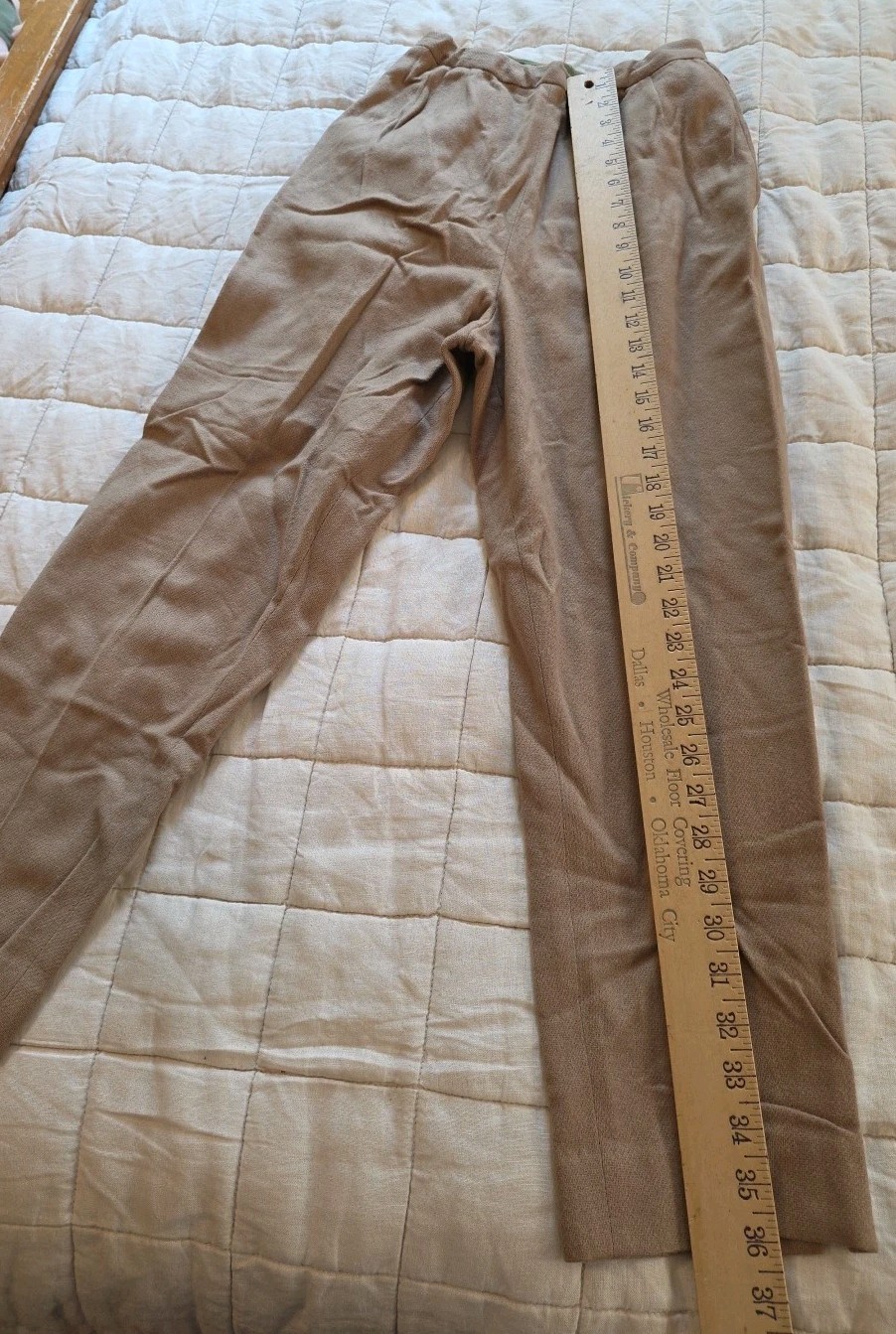 60s Carol Brent Womens Trousers Capris Pants vintage 60’s high waist Tan 24”