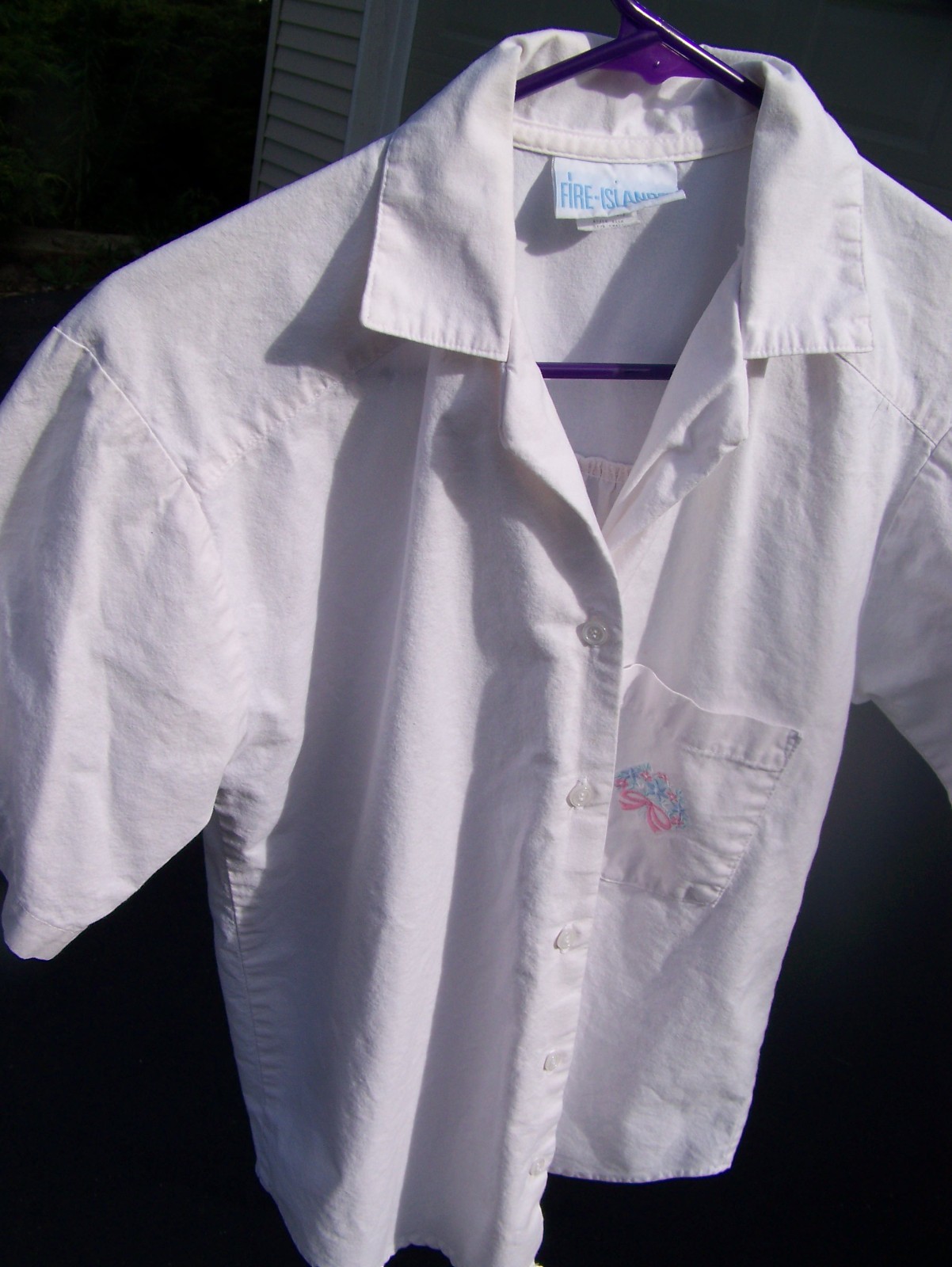 EUC Fire Islander Bright White Blouse Top Embroidered Floral Pocket