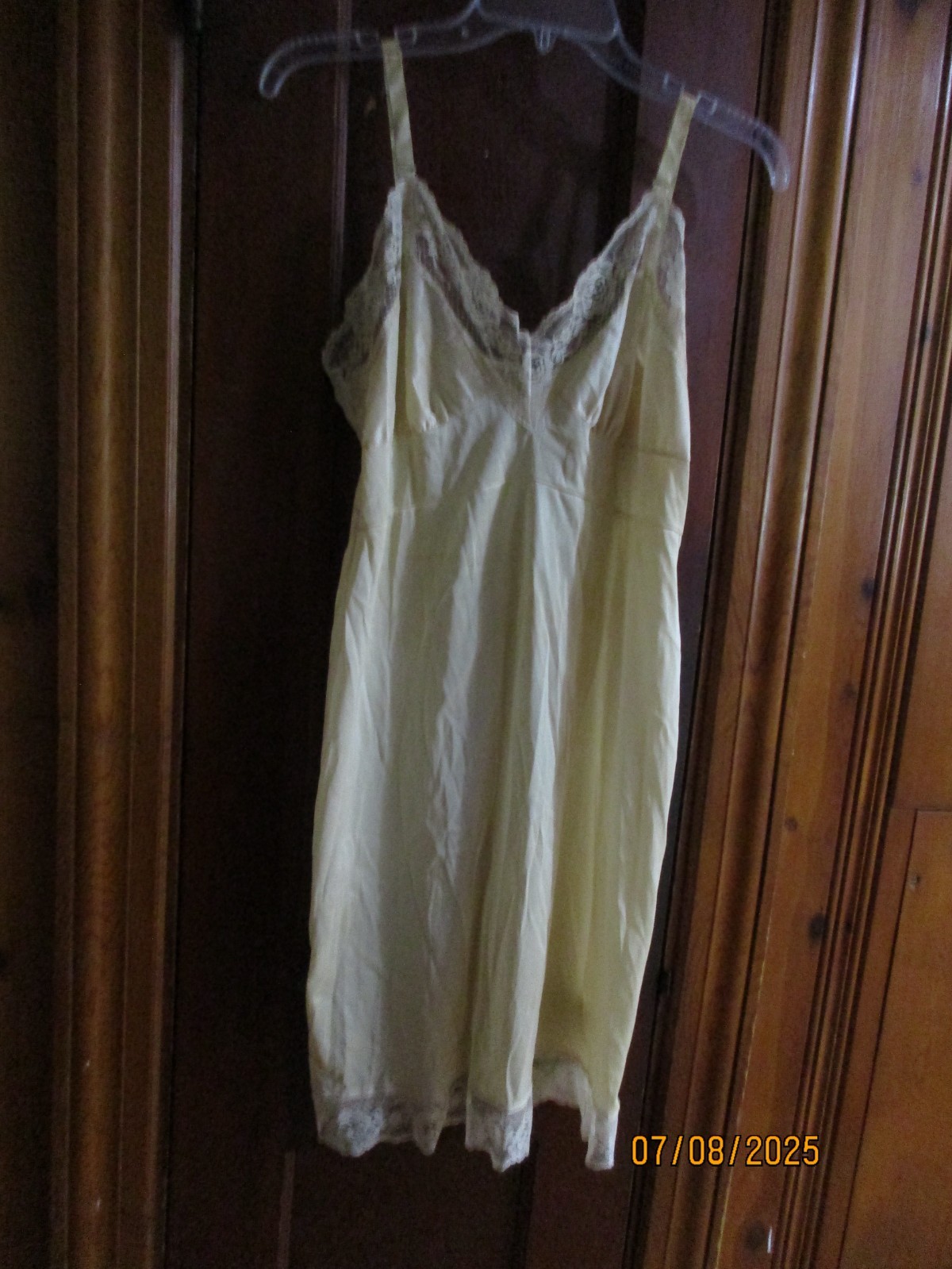 Vintage Vincent Light Gold Nylon Full Slip Preowned Looks New