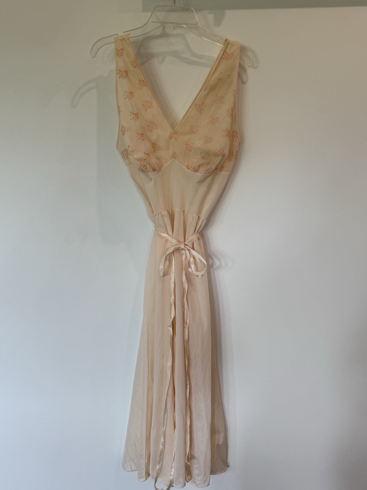Vintage Van Raalte Peach Nylon Nightgown Robe Set Floral Embroidered Sheer 34