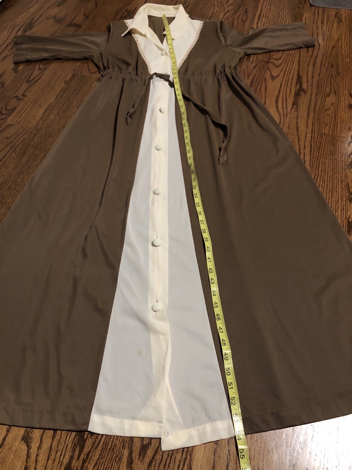 Vintage Nylon Loungewear Robe Brown Cream Nylon 60s 70s Boho Neutrals