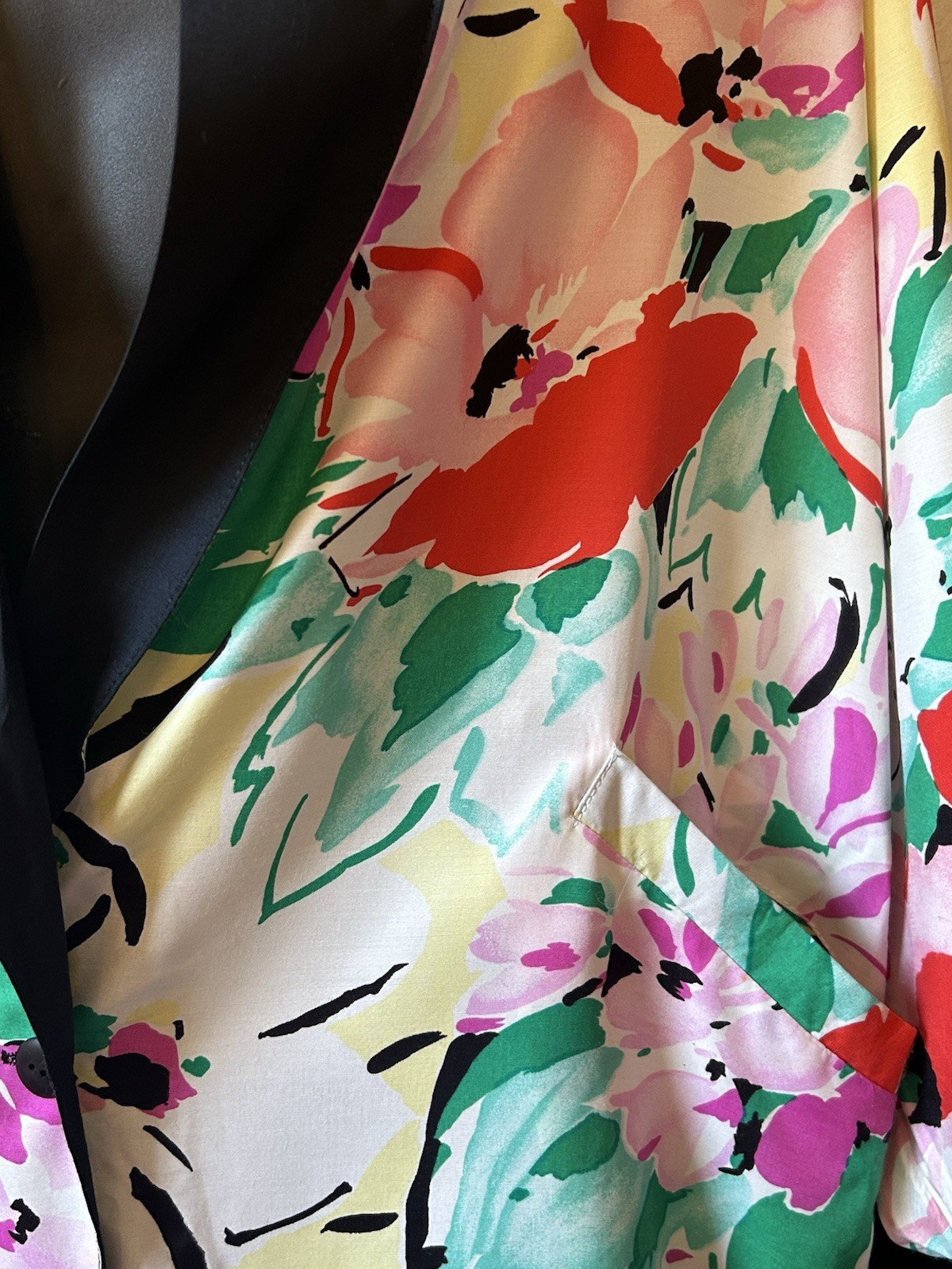 VTG 80’s Women’s Frangiano Floral Rayon Duster W/ Black Collar Cuffs New Wave