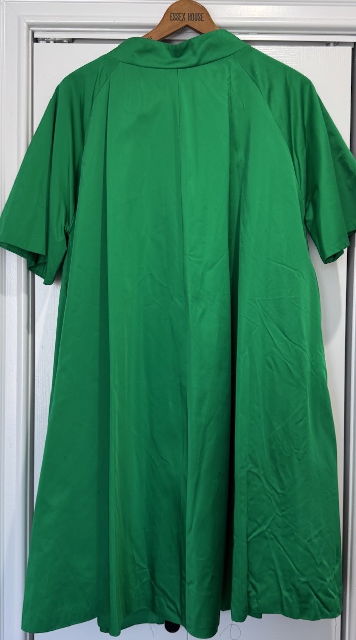 VTg Lilli Diamond Swing Coat Green Fully Lined 3/4 Sleeve Top Button