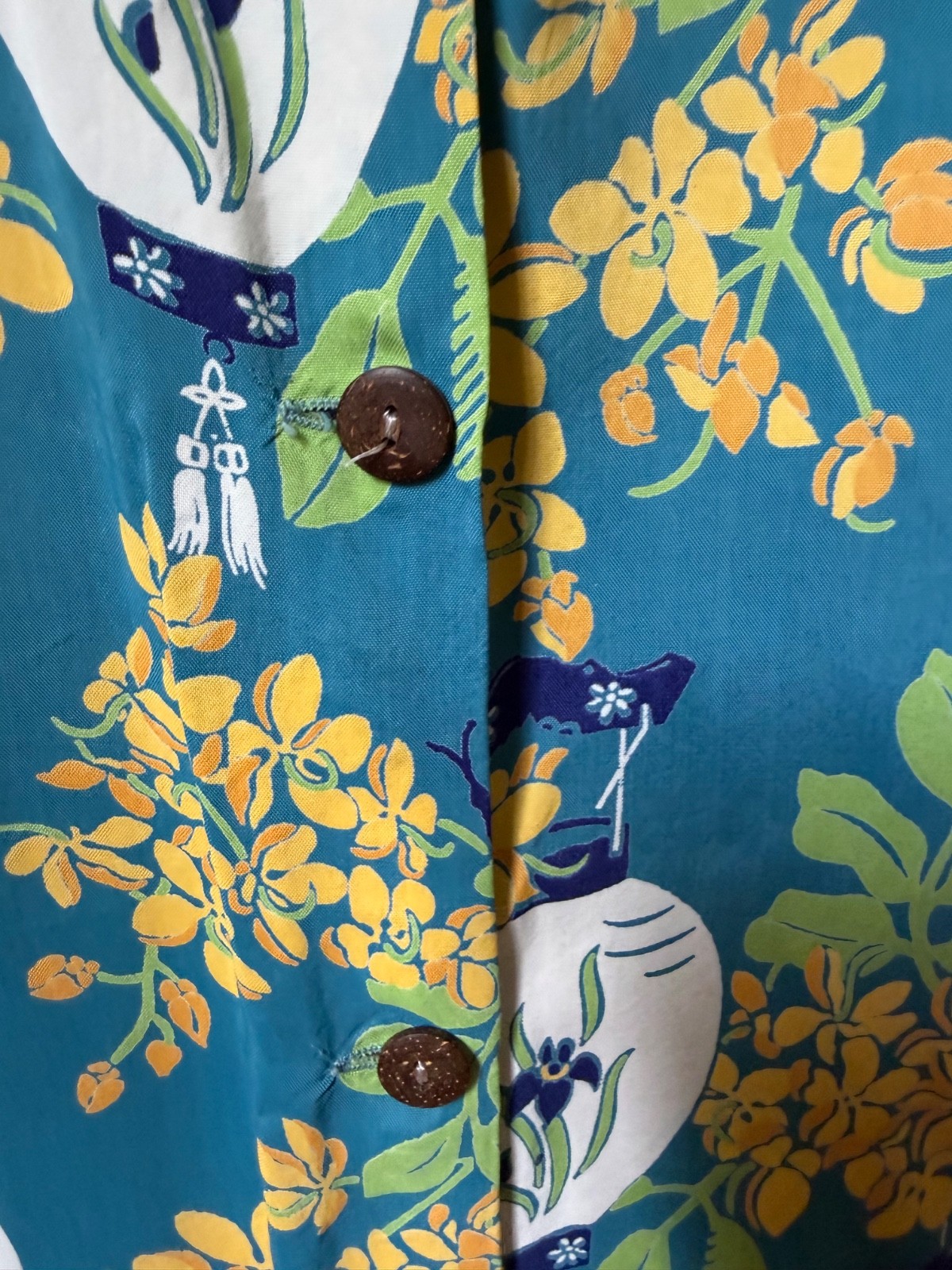 Vintage 1960s Surf ’n Sand Hawaiian Aloha Blouse Lantern Print Honolulu M/L