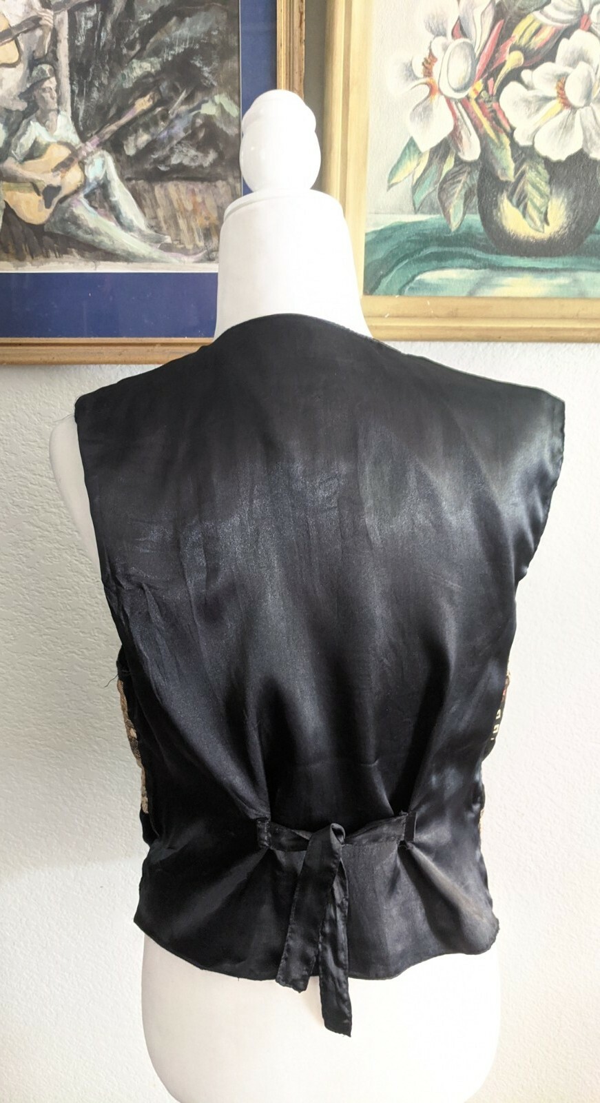 VTG 80s Chrysantheme Vest Button Up Sz Medium M Quilted Tapestry w/ Velvet Trim