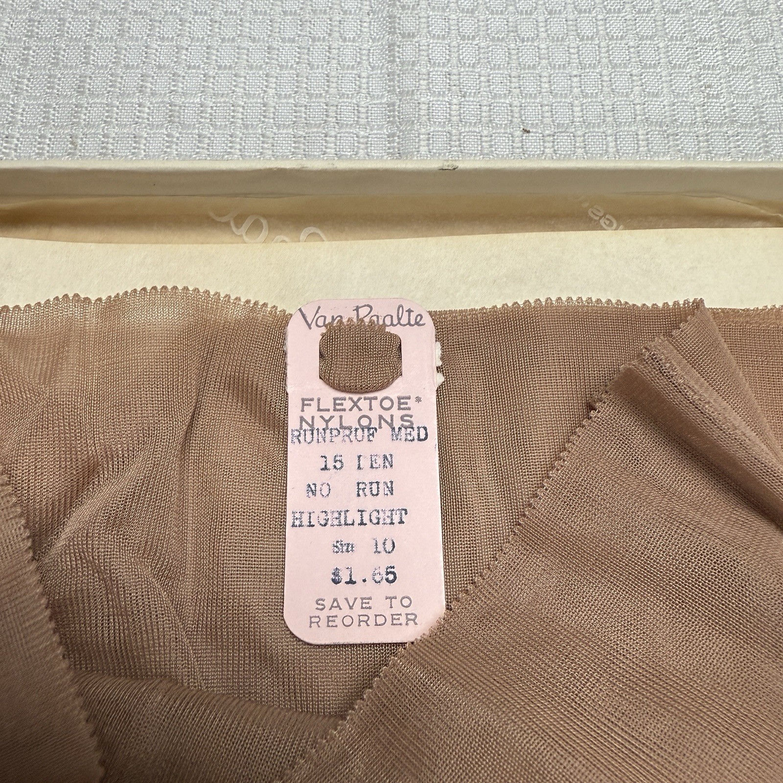Vtg 50s VAN RAALTE Runpruf 15 Highlight 10 Nylon Hose Stockings Seam New 1 Box