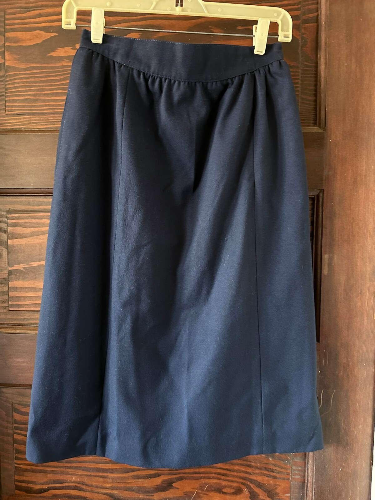 VTG 80’s THE VILLAGER 100% Wool Size 8 Navy Blue Skirt 25″ Long Waist 13″ Flat