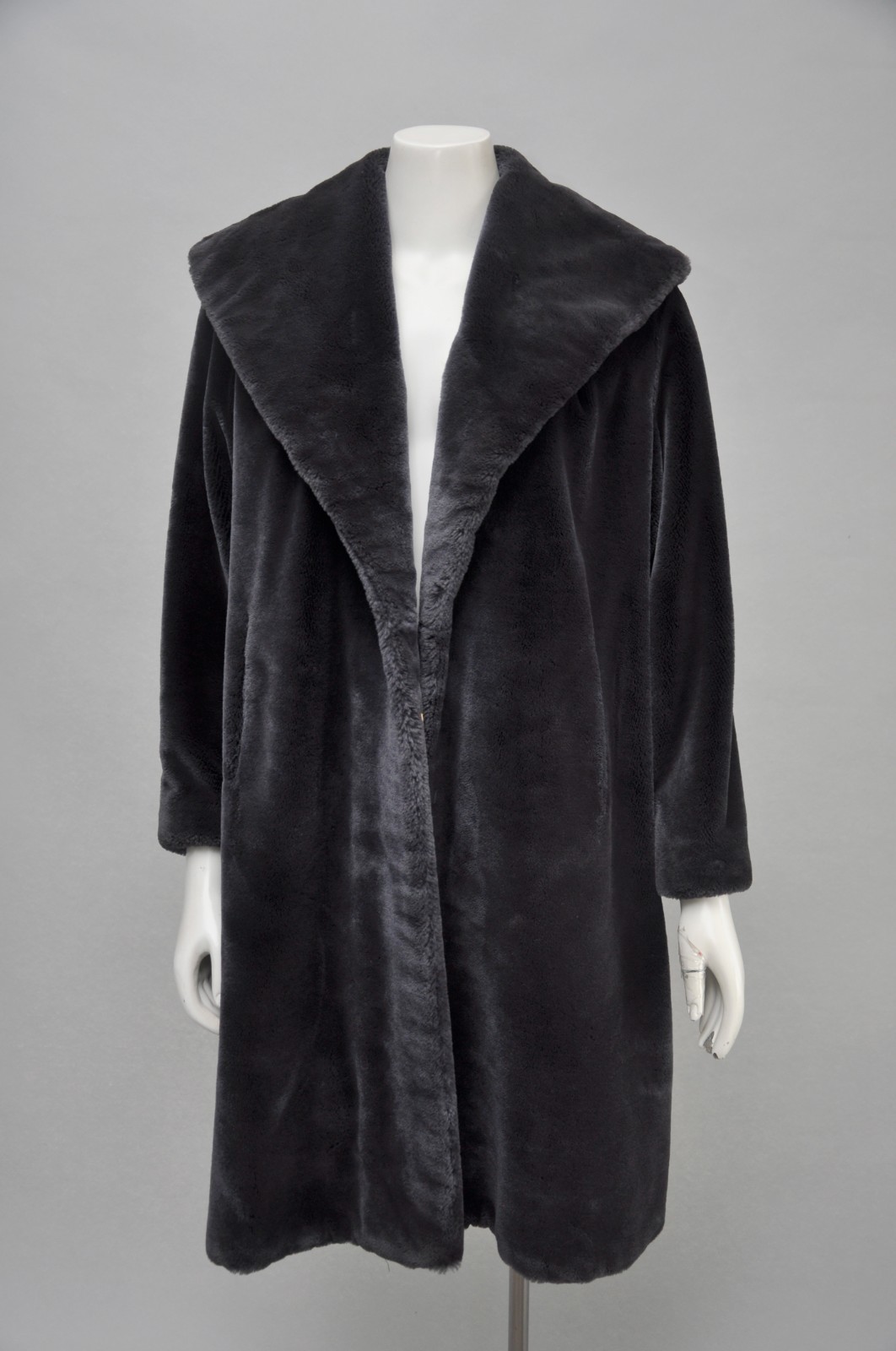 Vintage 1950s Soft Charcoal Grey Teddy Bear Faux Fur Swing Coat Pockets XS-L