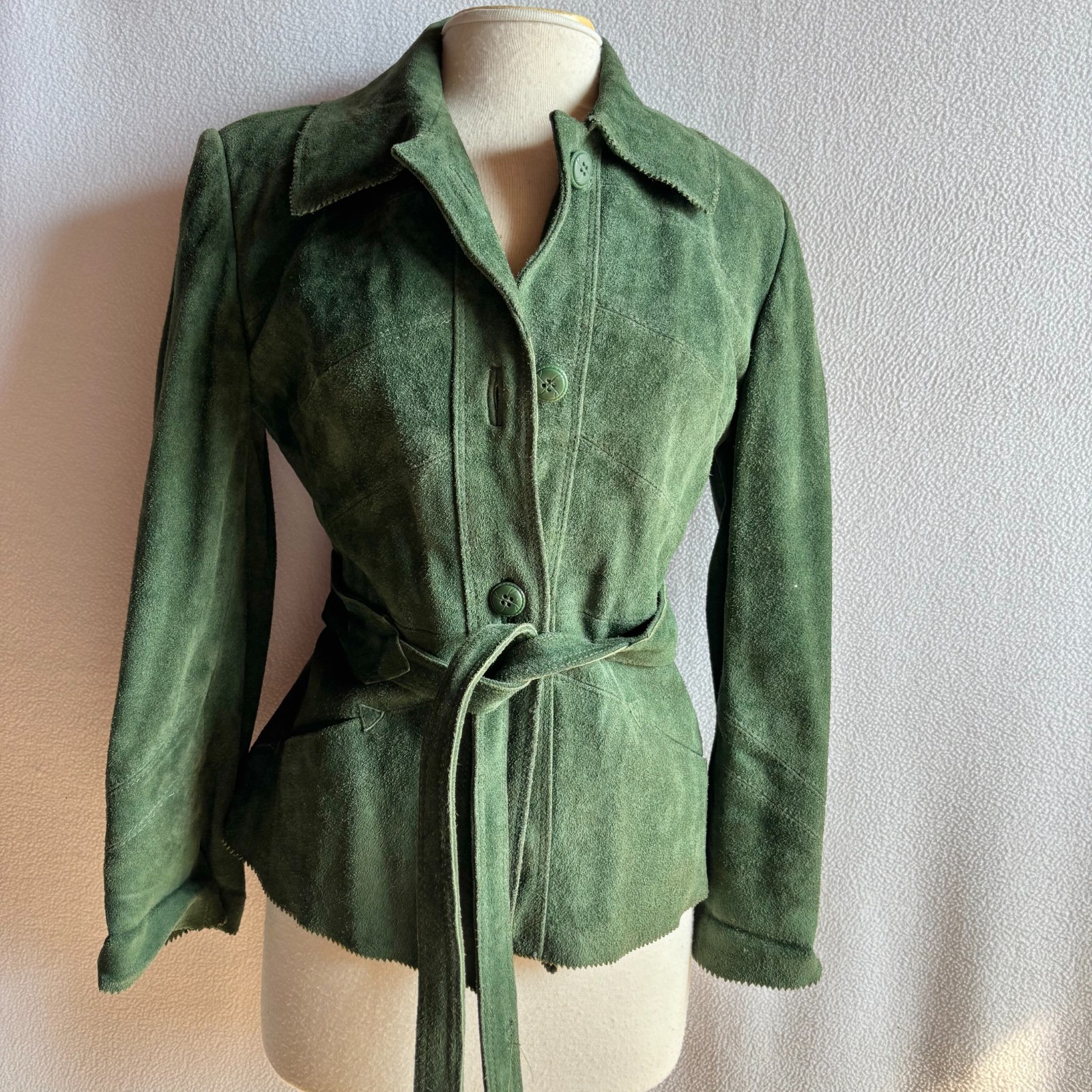 Vintage 1970s Green Suede Belted Jacket The Tannery 36 Bust
