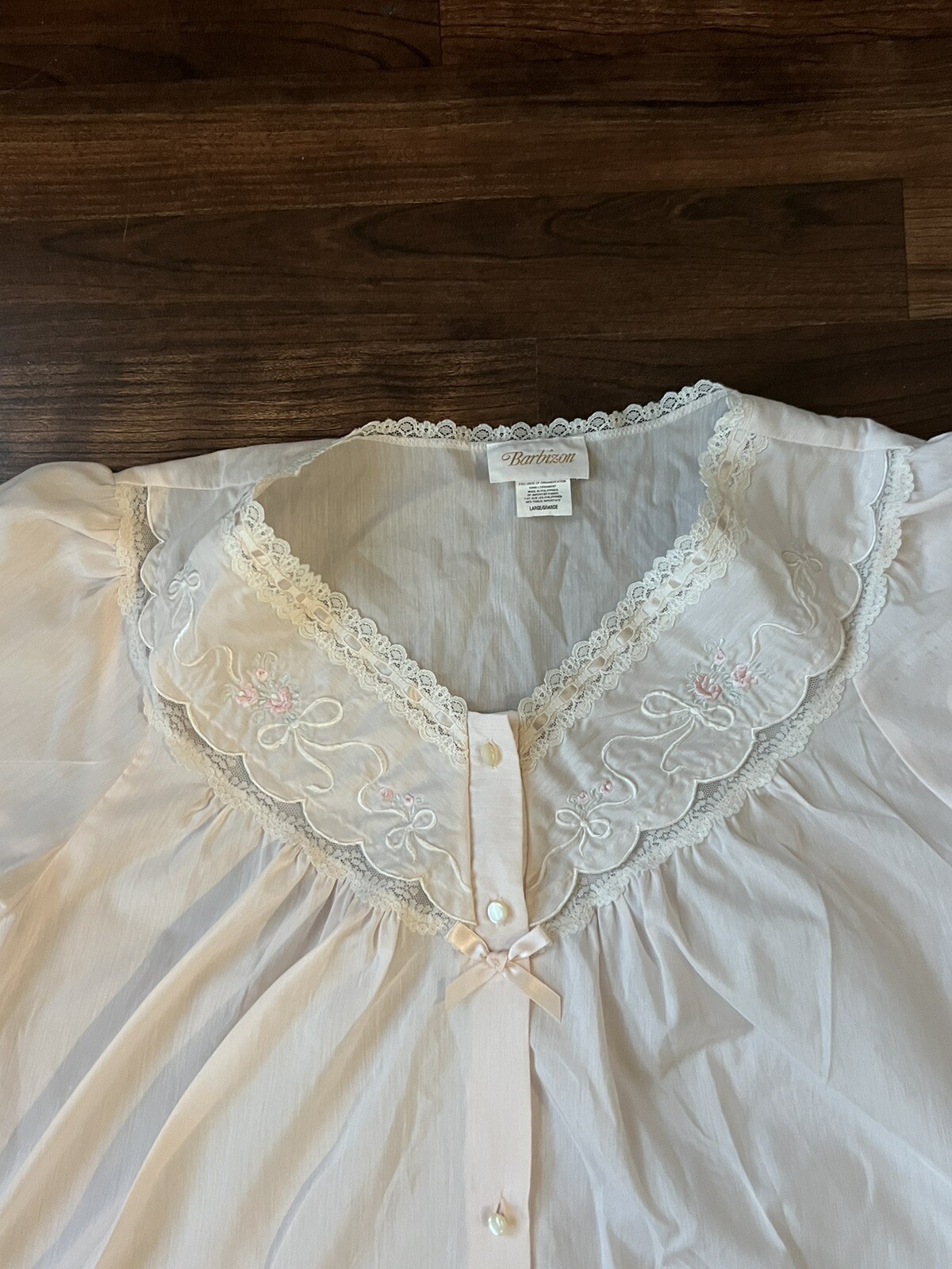 Vintage Barbizon Granny lace trim floral embroidered nightgown size large