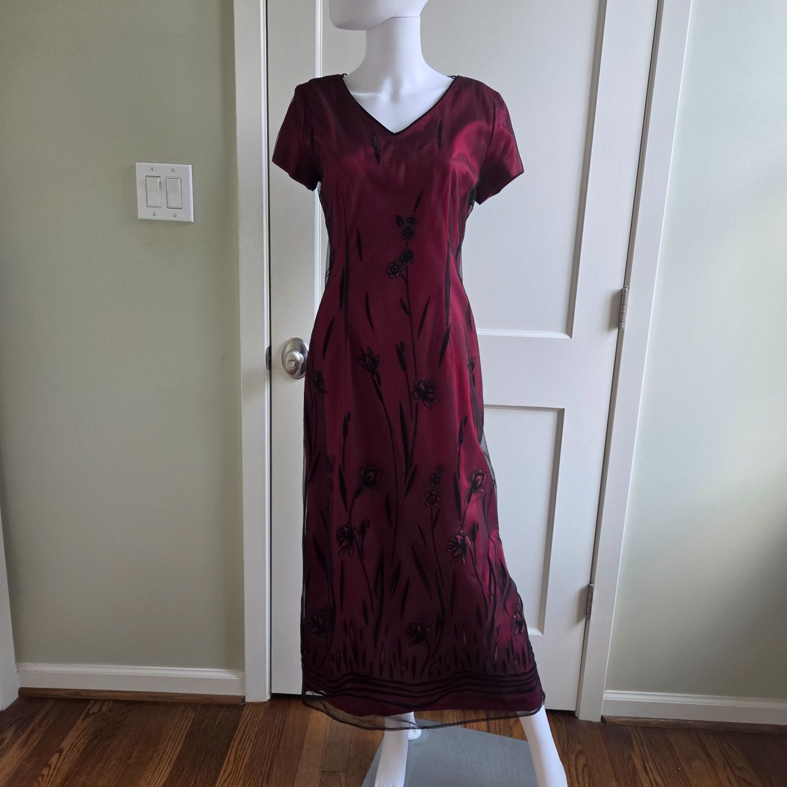 Vintage 90s Virgo II Burgundy Black Floral Mesh Maxi Dress Size 8 USA