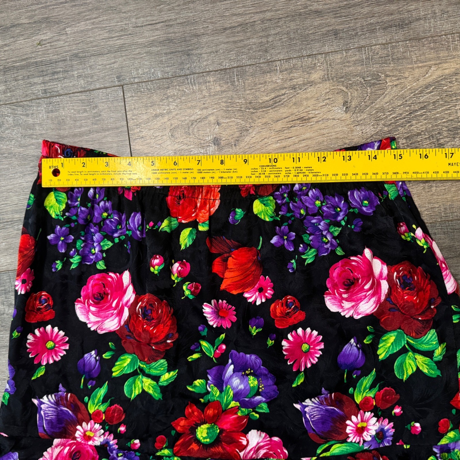 Oleg Cassini Vintage 100% Silk Floral Tiered Ruffle Skirt Black Red Purple Sz 10
