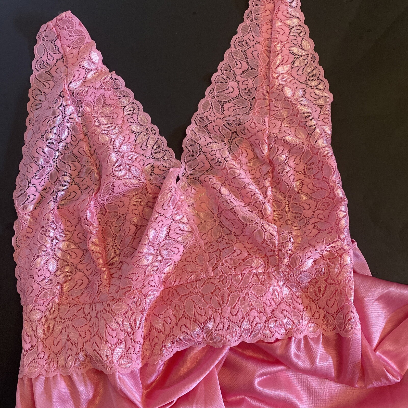 Vtg. Amoureuse Peignoir Set Pink Nightgown/Robe Size Medium Nylon