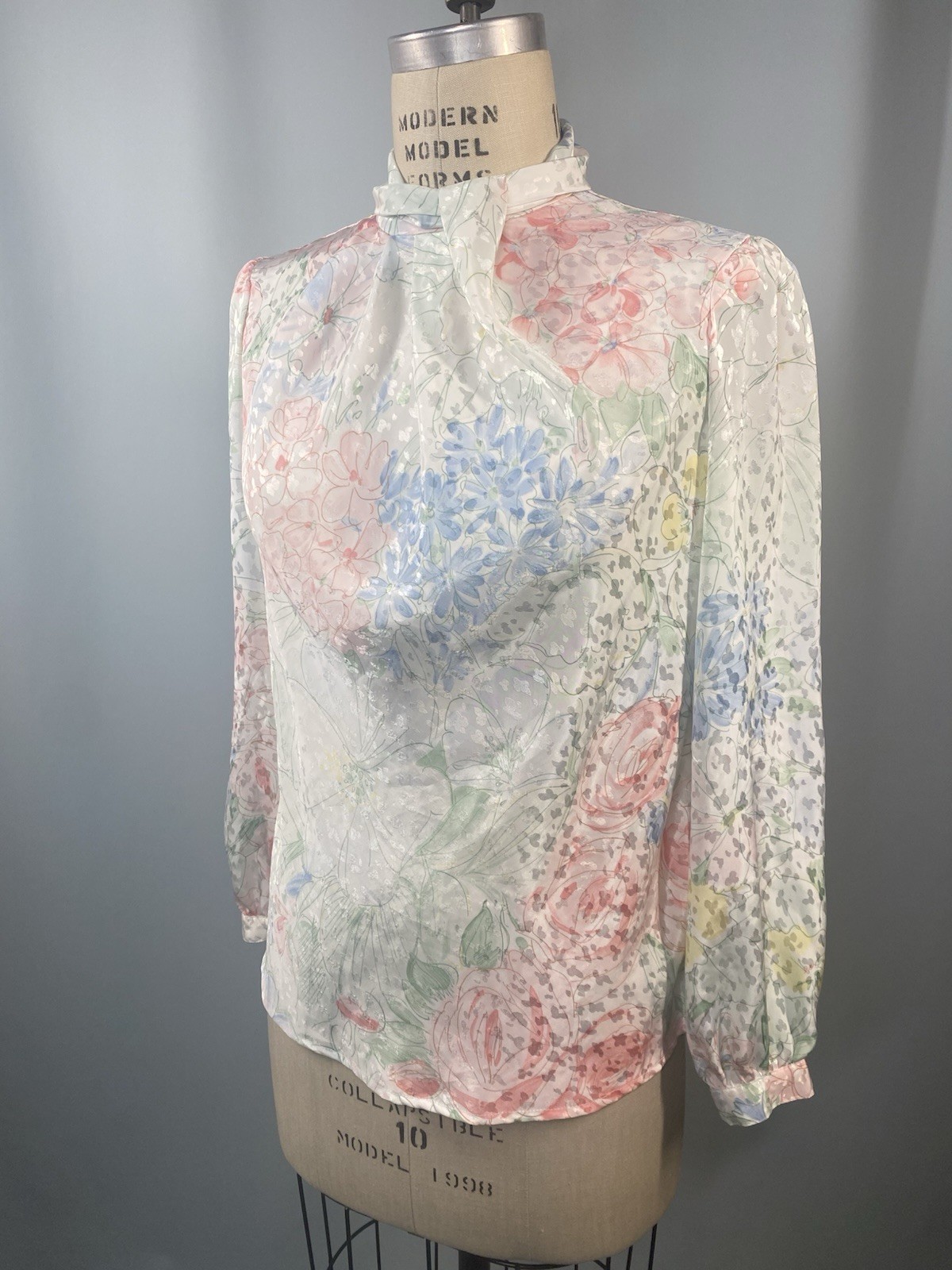 Vintage Blouse SIZE 10 MEDIUM pastel floral high neck MICHELLE STUART 80s 90s