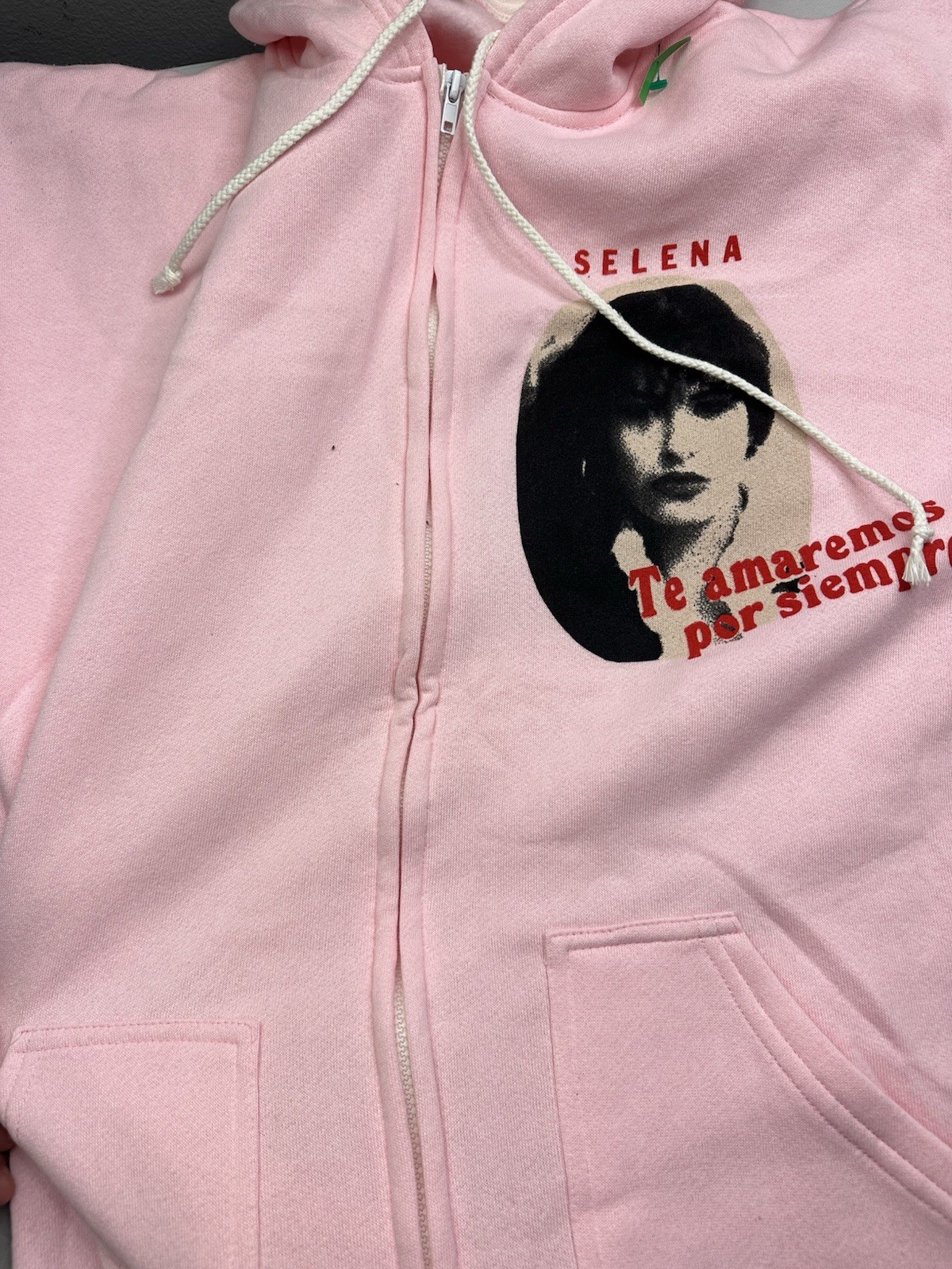 Rare! New! 90s Selena Quintanilla Memorial Pink Zip Hoodie Rap Tee Sz XL Unisex
