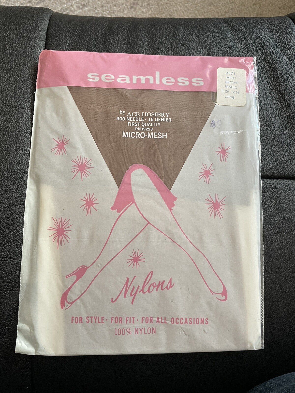 1 Pair Vintage Ace Seamless garter stockings Mesh 10 1/2 Long Brown Magic
